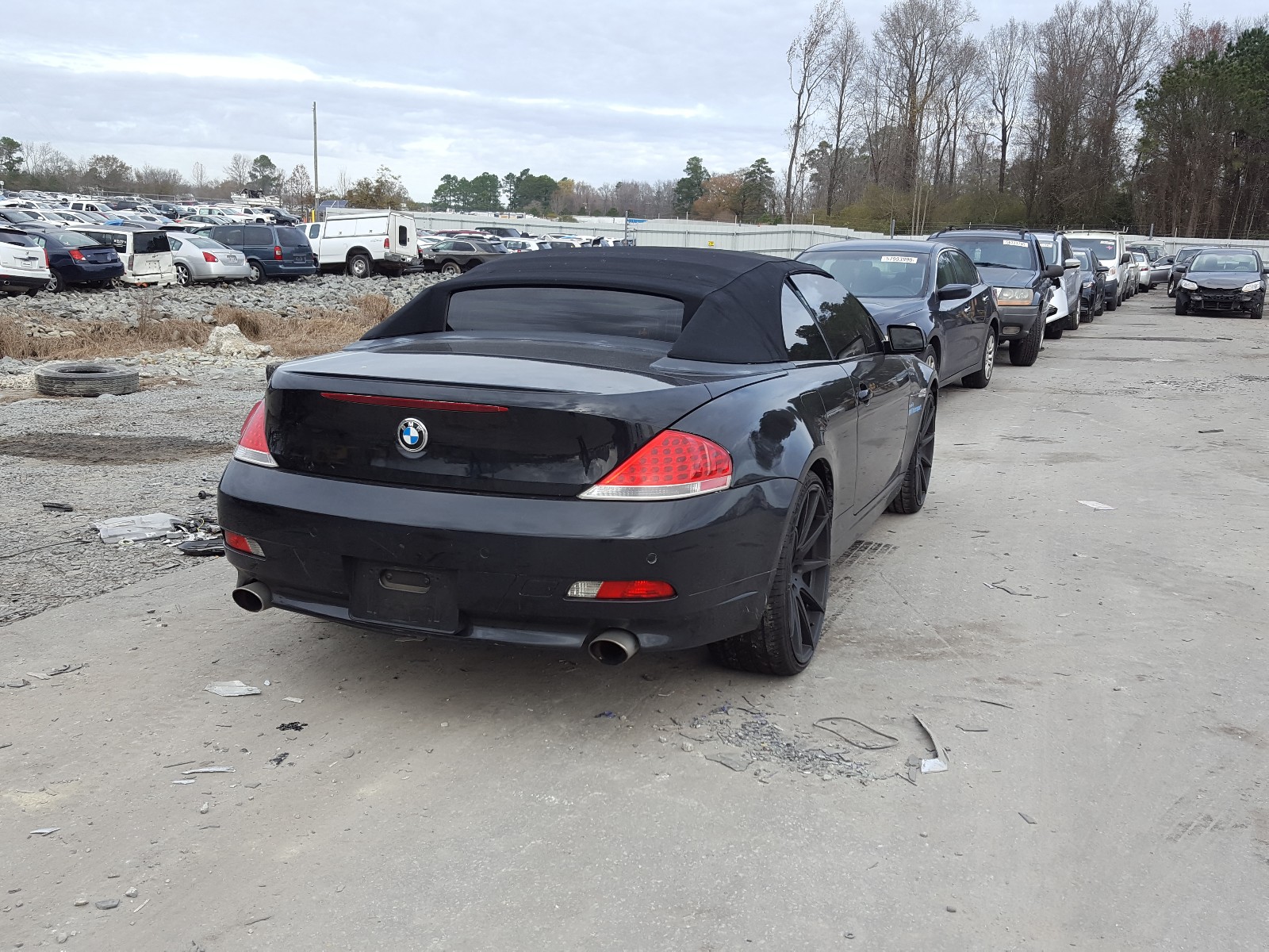 Photo 3 VIN: WBAEK13466CN80153 - BMW 650 I 