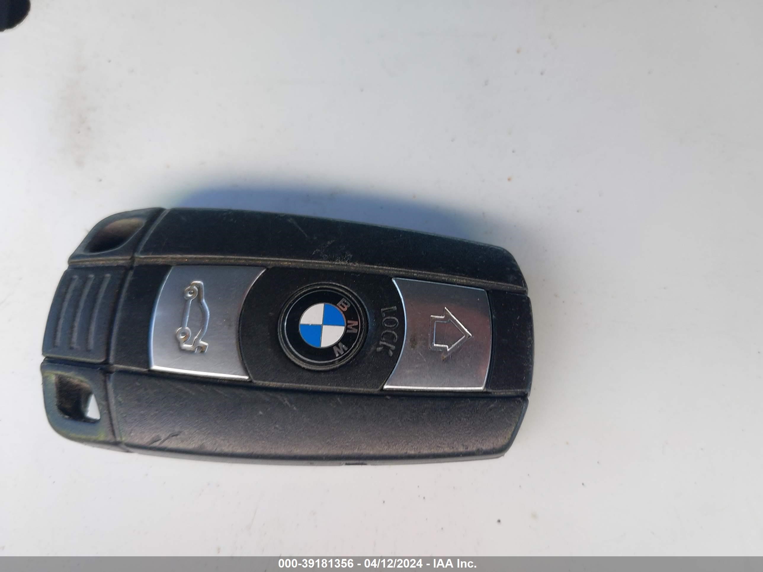 Photo 10 VIN: WBAEK13517CN80393 - BMW 6ER 