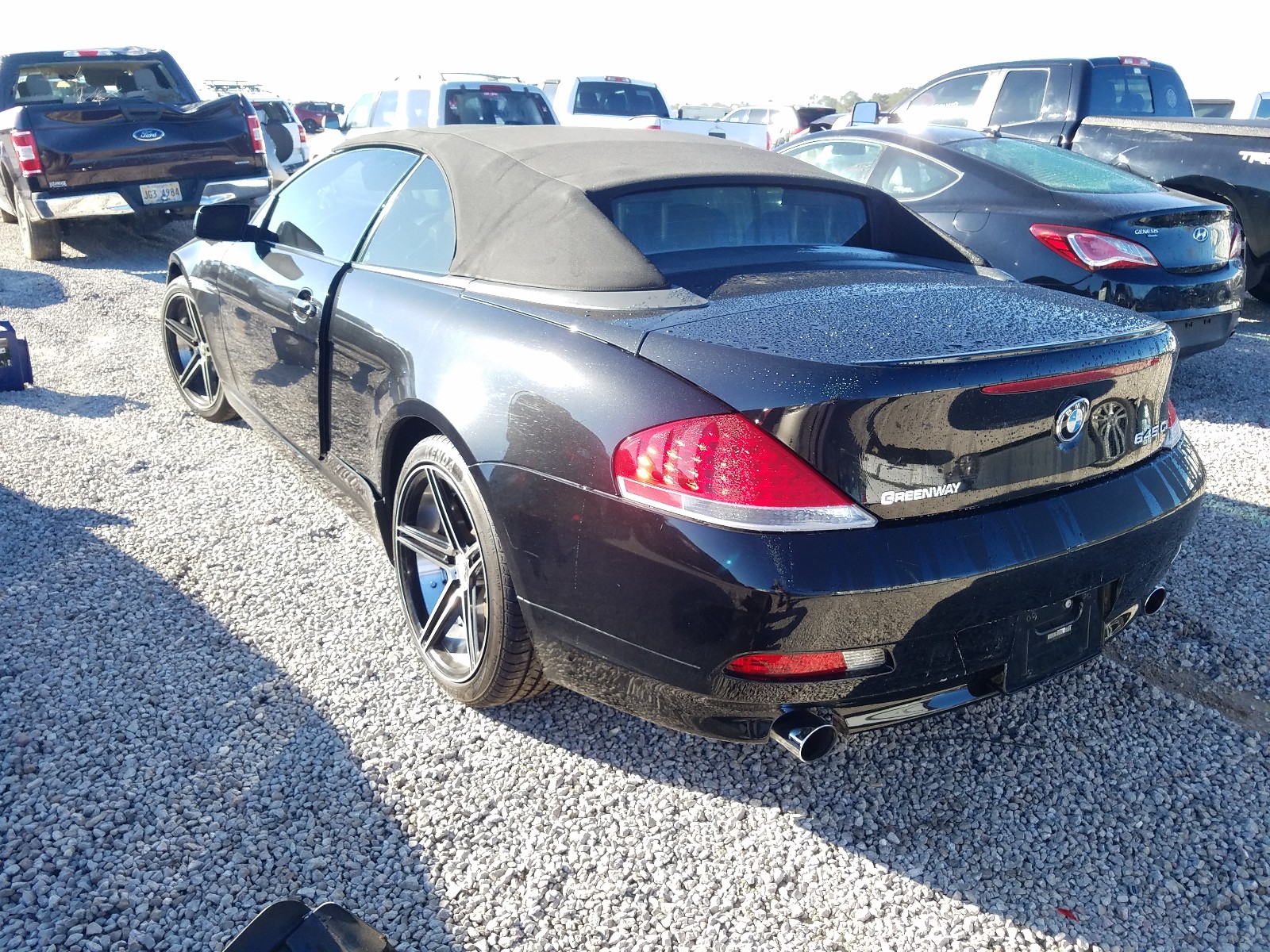 Photo 2 VIN: WBAEK73404B320515 - BMW 645 CI AUT 