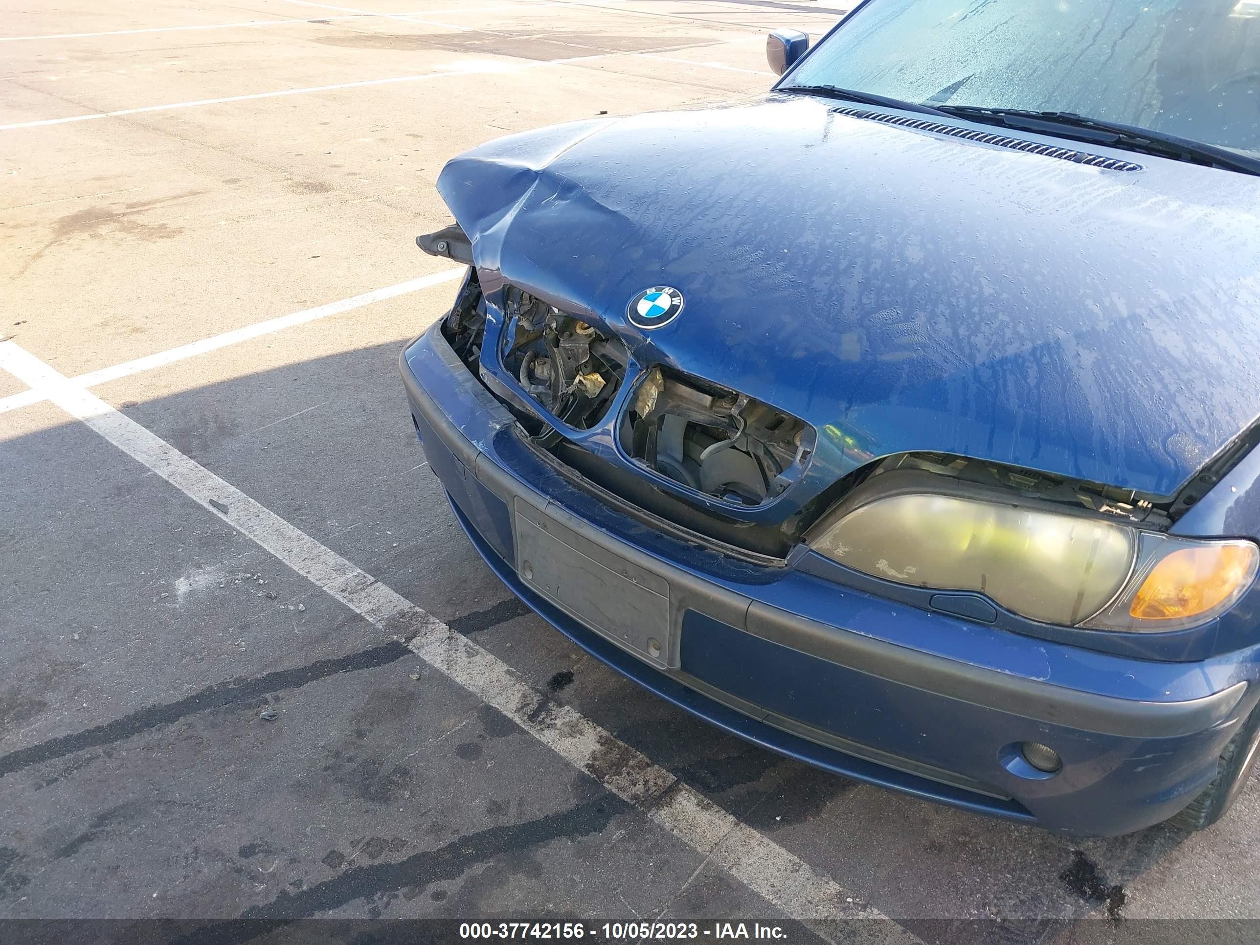 Photo 11 VIN: WBAEN33454PC12820 - BMW 3ER 