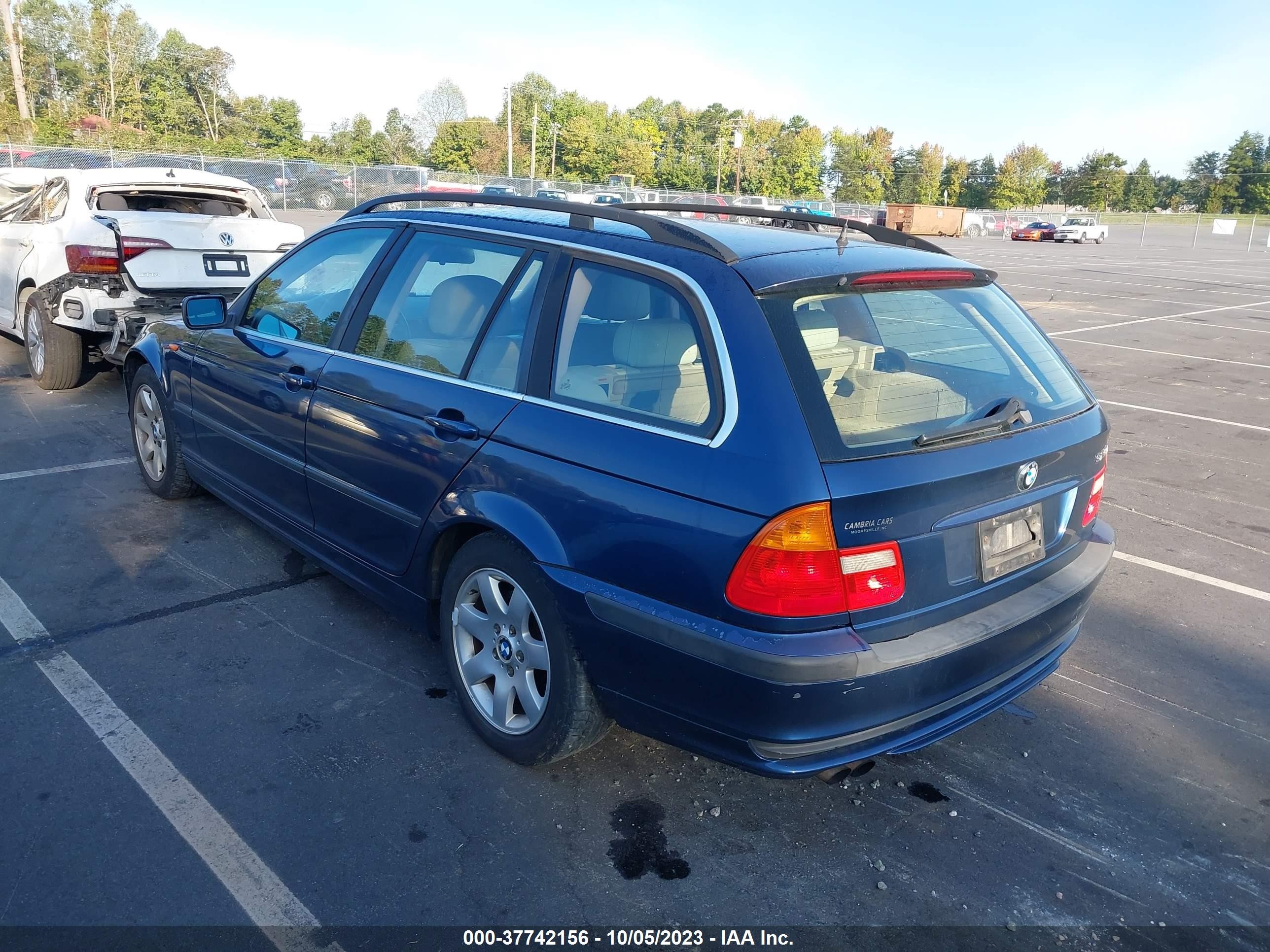 Photo 2 VIN: WBAEN33454PC12820 - BMW 3ER 