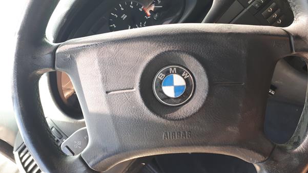 Photo 11 VIN: WBAET15000NF87007 - BMW 320I 