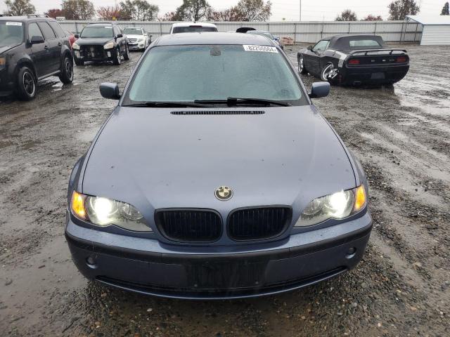 Photo 4 VIN: WBAET37403NJ40450 - BMW 325 I 