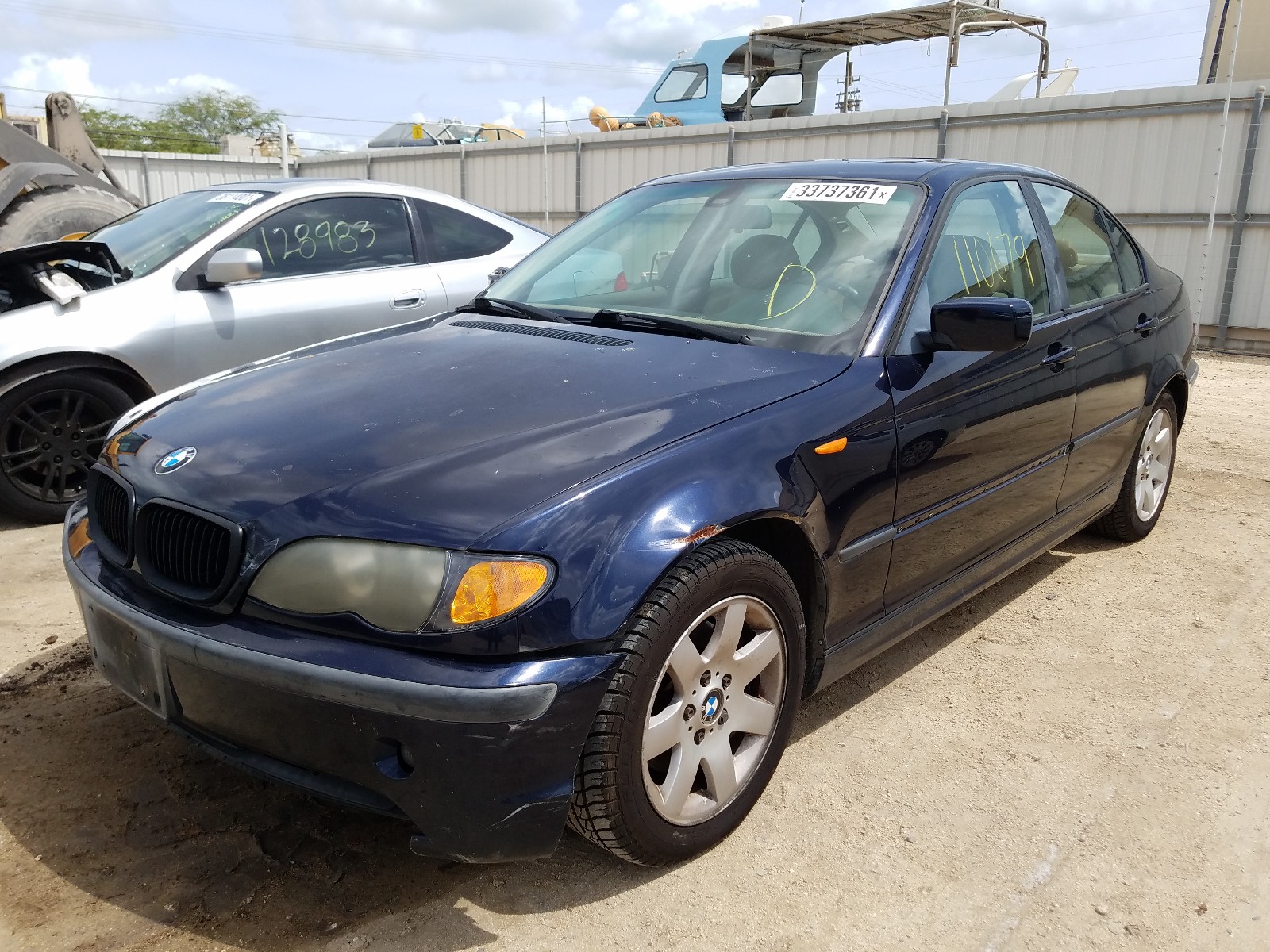 Photo 1 VIN: WBAET37432NG79596 - BMW 325 I 