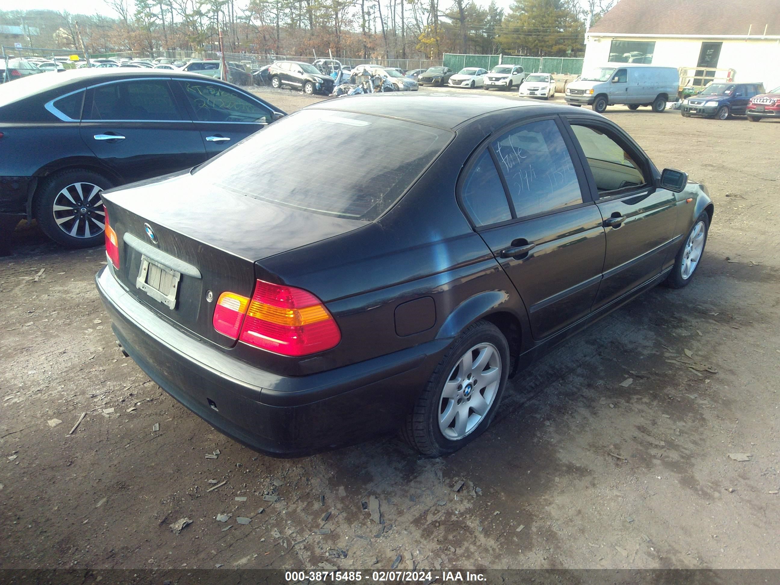 Photo 3 VIN: WBAET37462NG70309 - BMW 3ER 