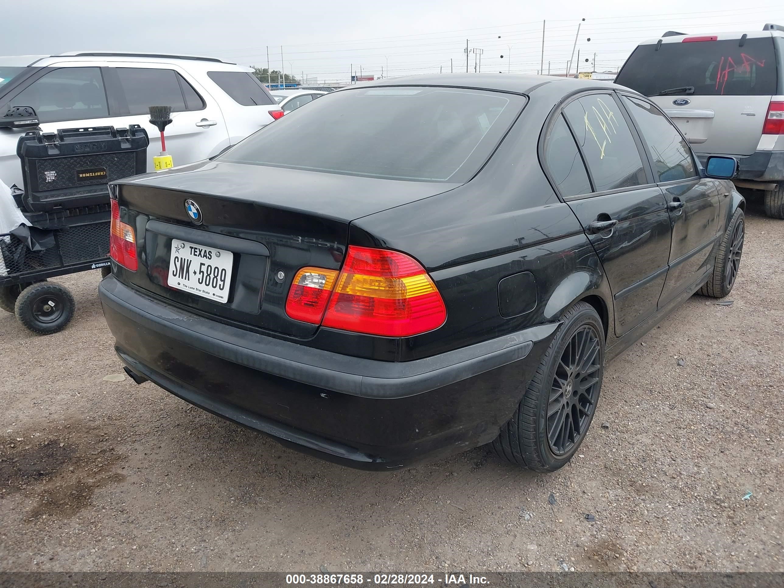 Photo 3 VIN: WBAET37462NJ21318 - BMW 3ER 