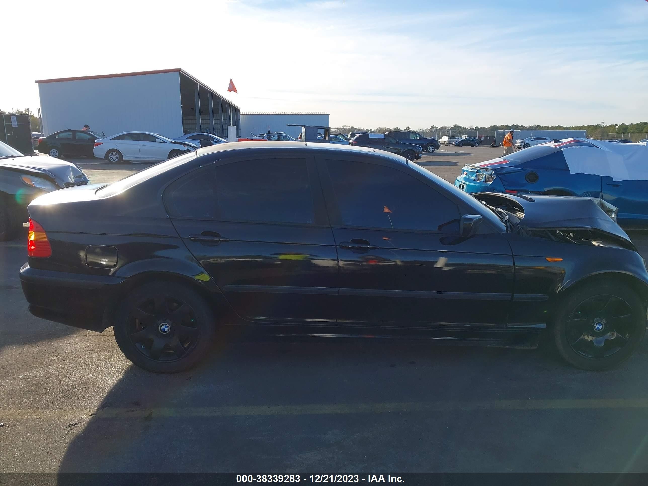 Photo 13 VIN: WBAET37464NJ43919 - BMW 3ER 