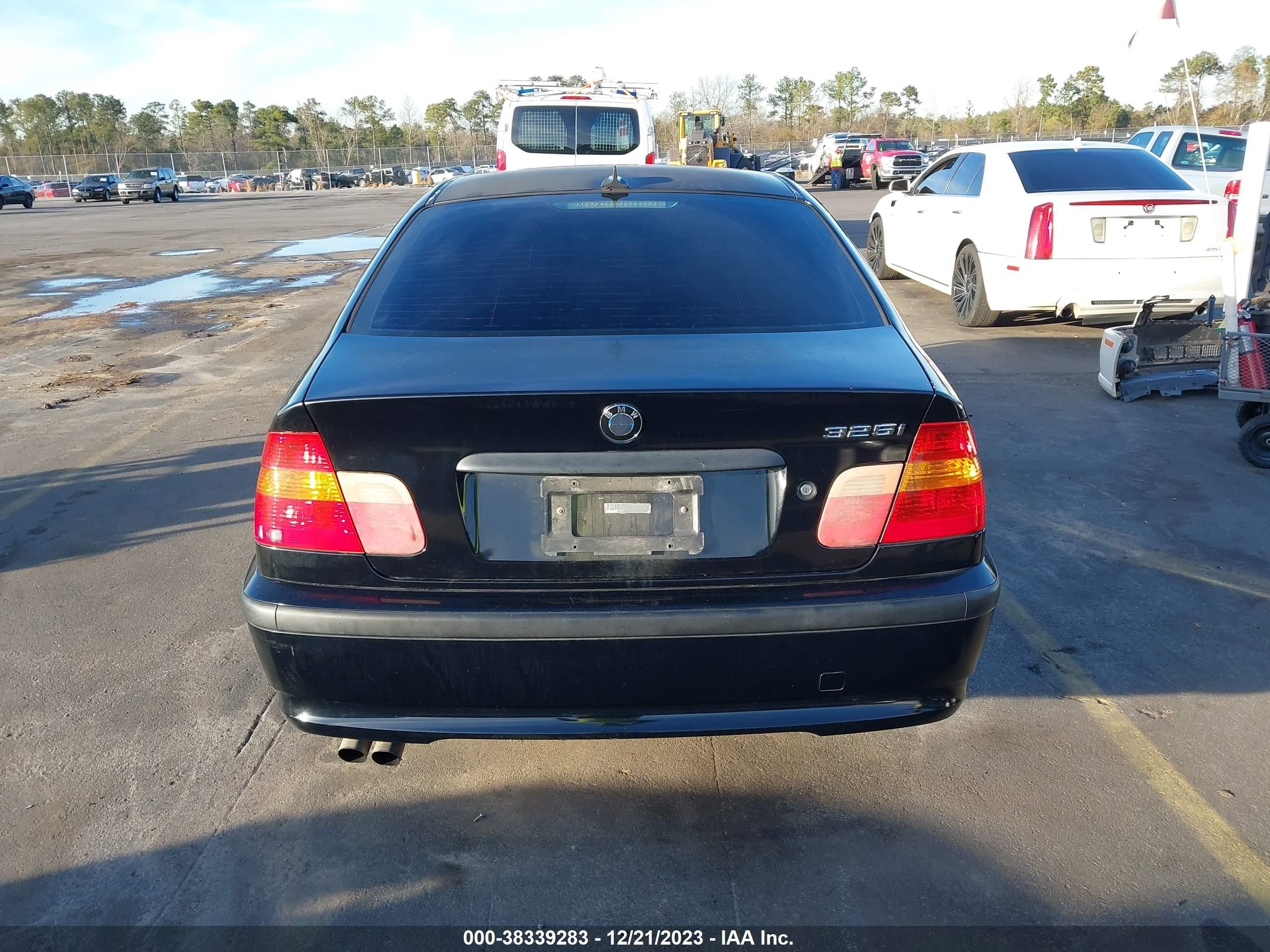 Photo 16 VIN: WBAET37464NJ43919 - BMW 3ER 