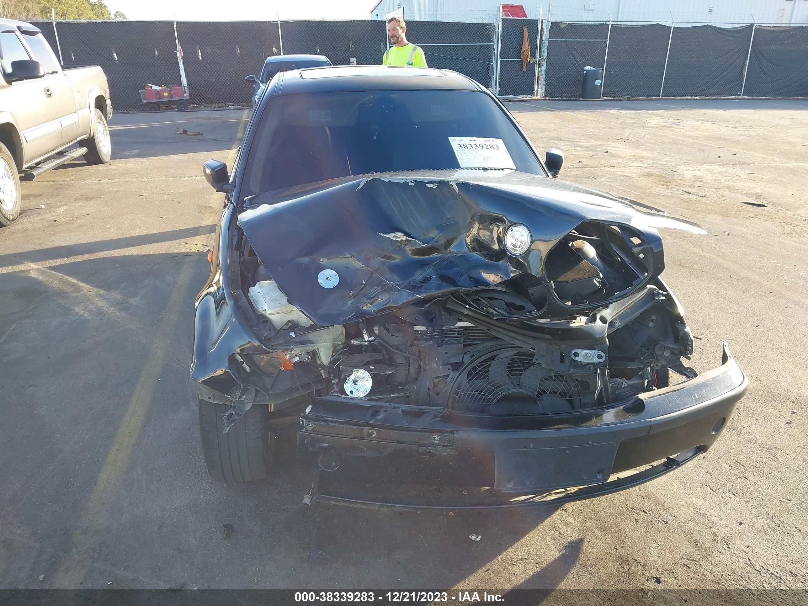 Photo 5 VIN: WBAET37464NJ43919 - BMW 3ER 