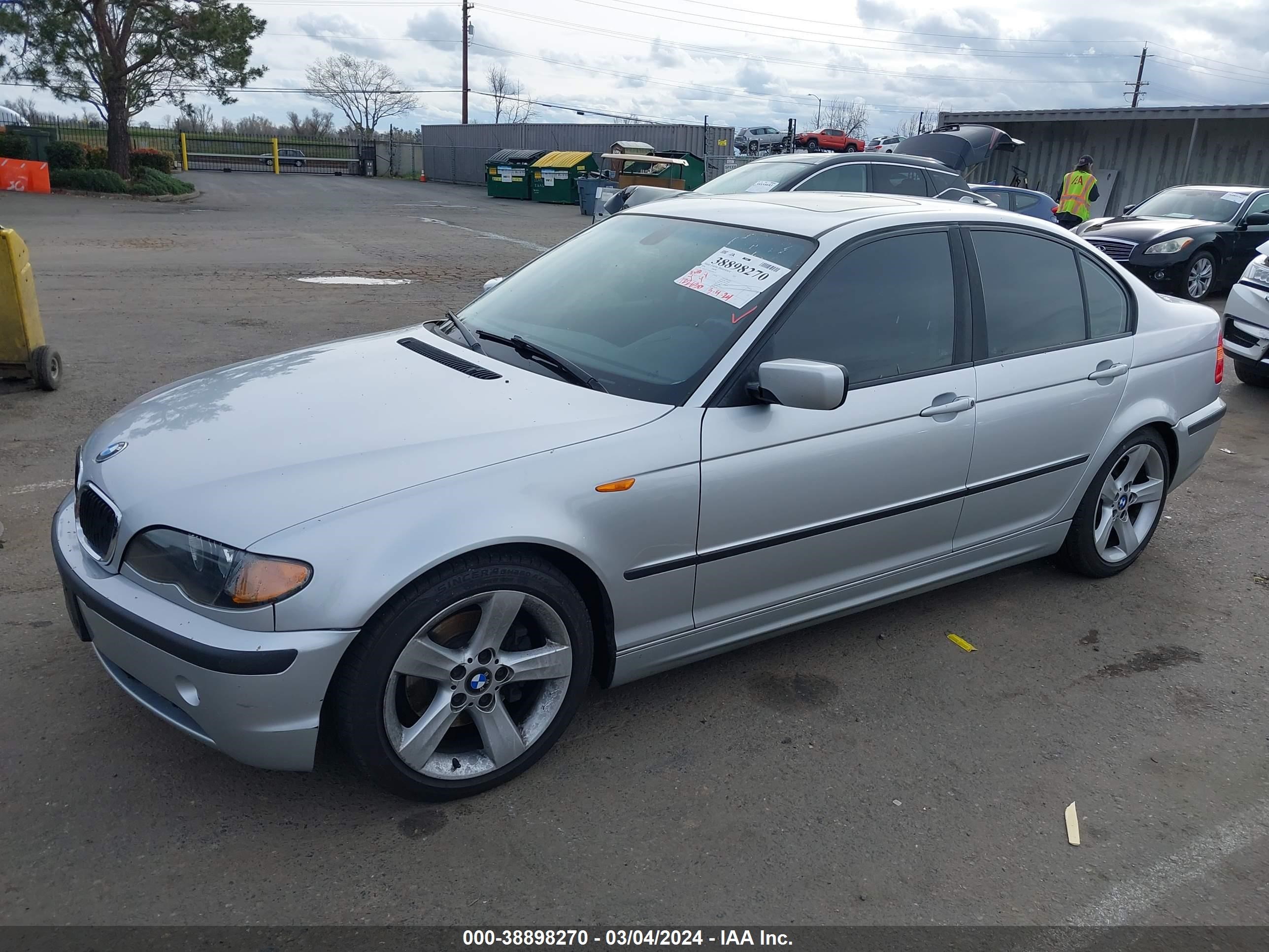 Photo 1 VIN: WBAET37464NJ84177 - BMW 3ER 