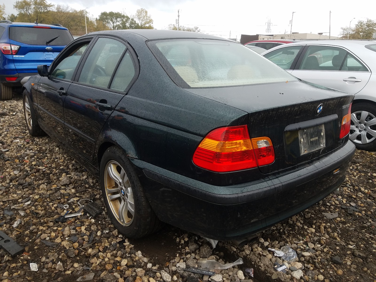 Photo 2 VIN: WBAET37472NJ18220 - BMW 325I 