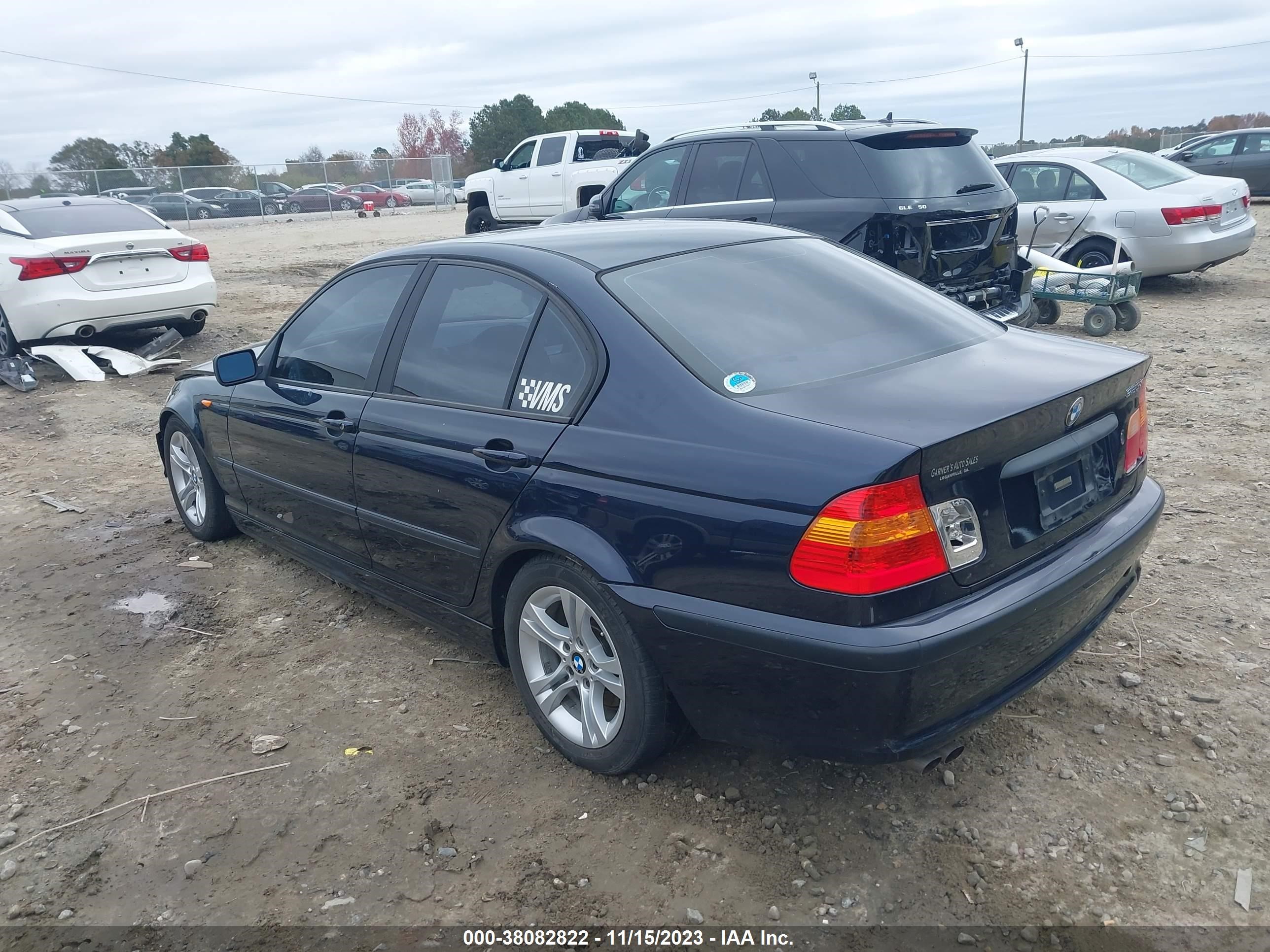 Photo 2 VIN: WBAET37473NJ28473 - BMW 3ER 