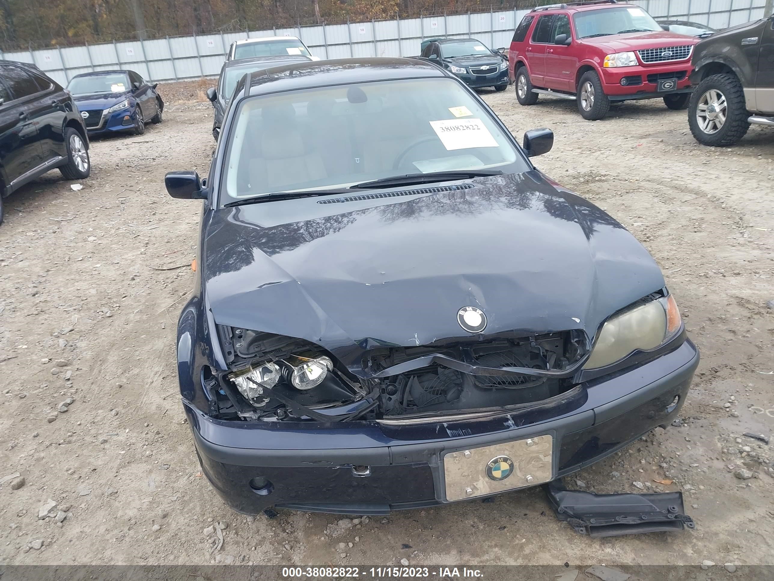 Photo 5 VIN: WBAET37473NJ28473 - BMW 3ER 