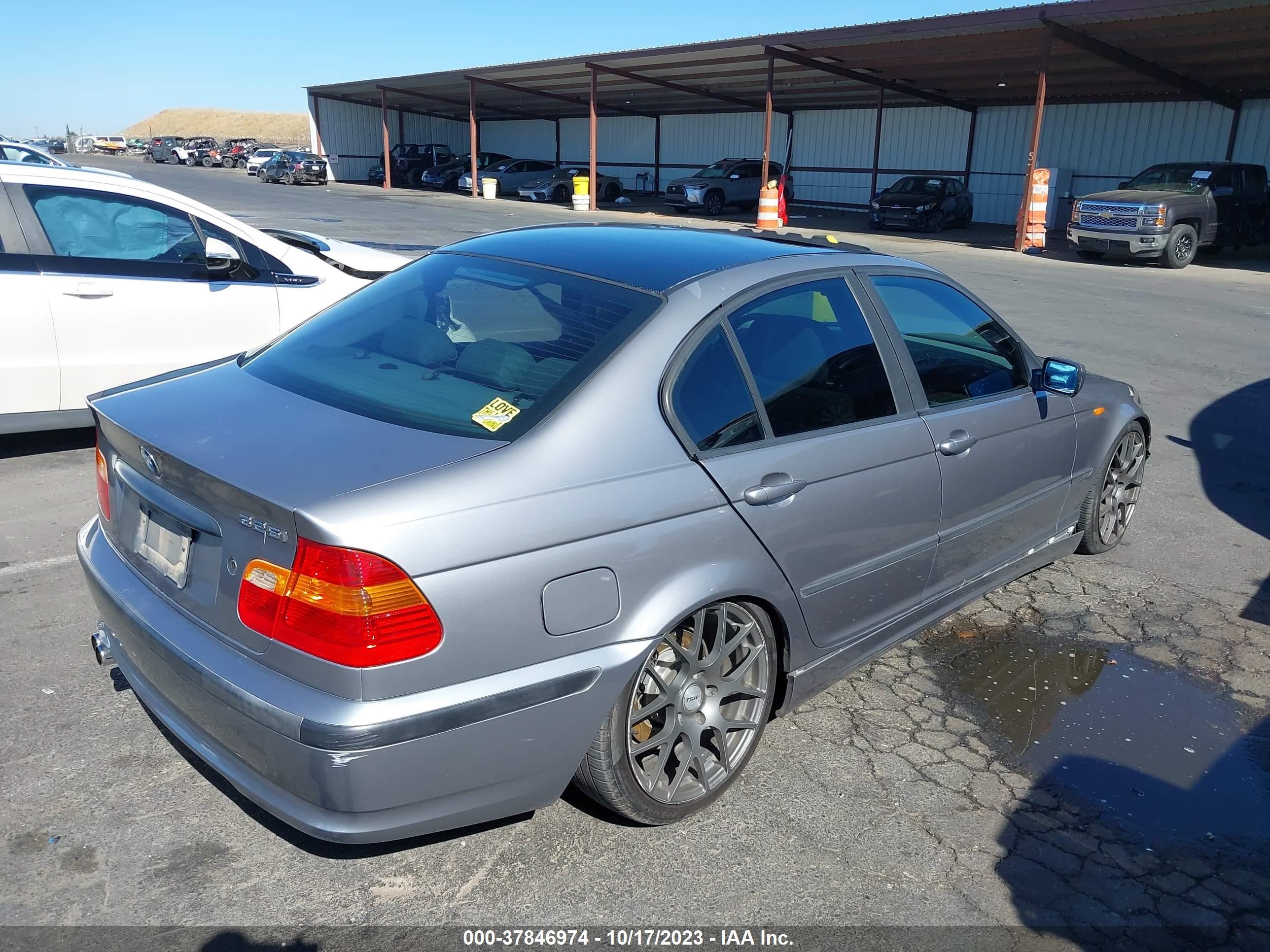 Photo 3 VIN: WBAET37483NJ37702 - BMW 3ER 