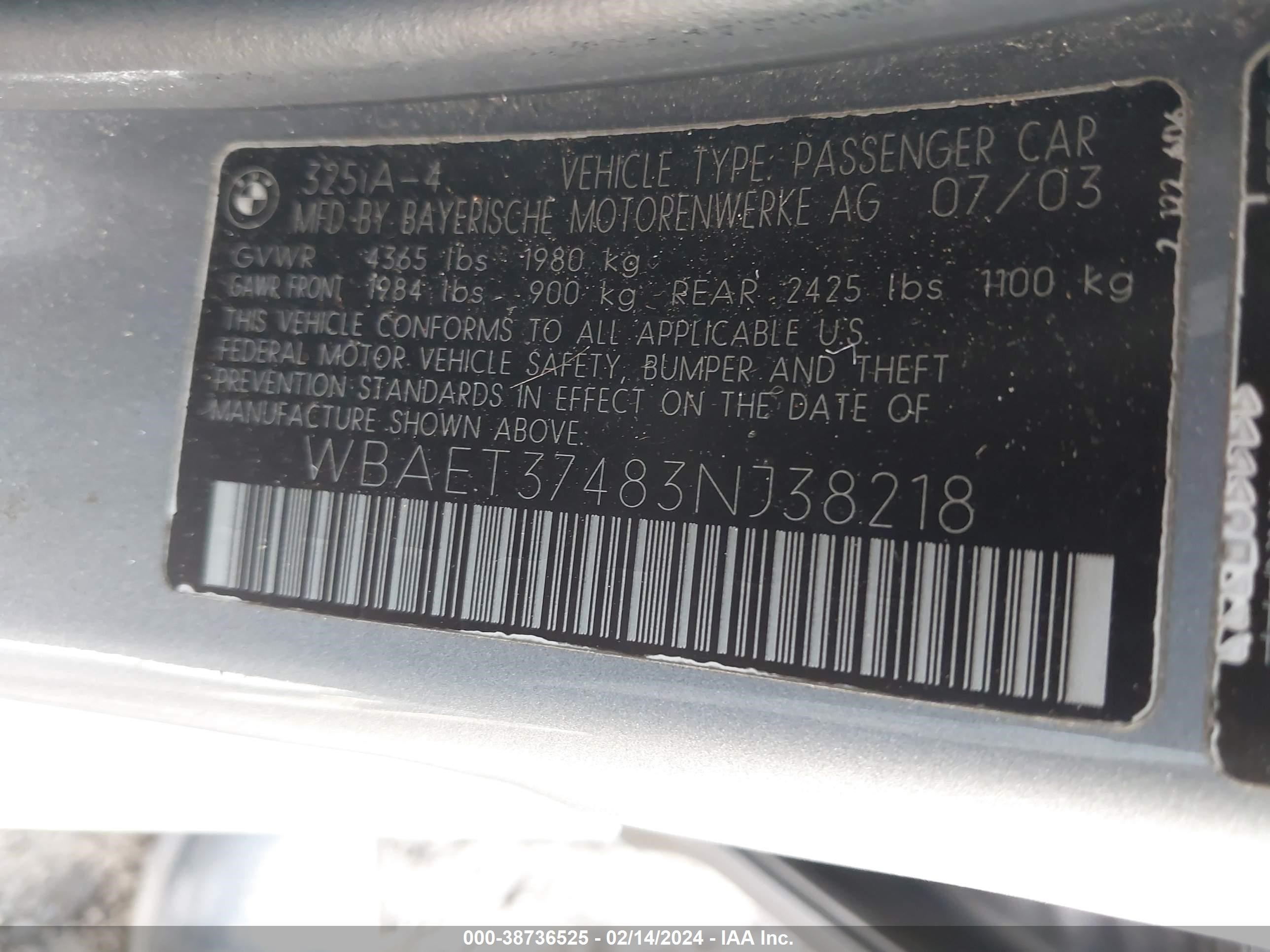 Photo 8 VIN: WBAET37483NJ38218 - BMW 3ER 