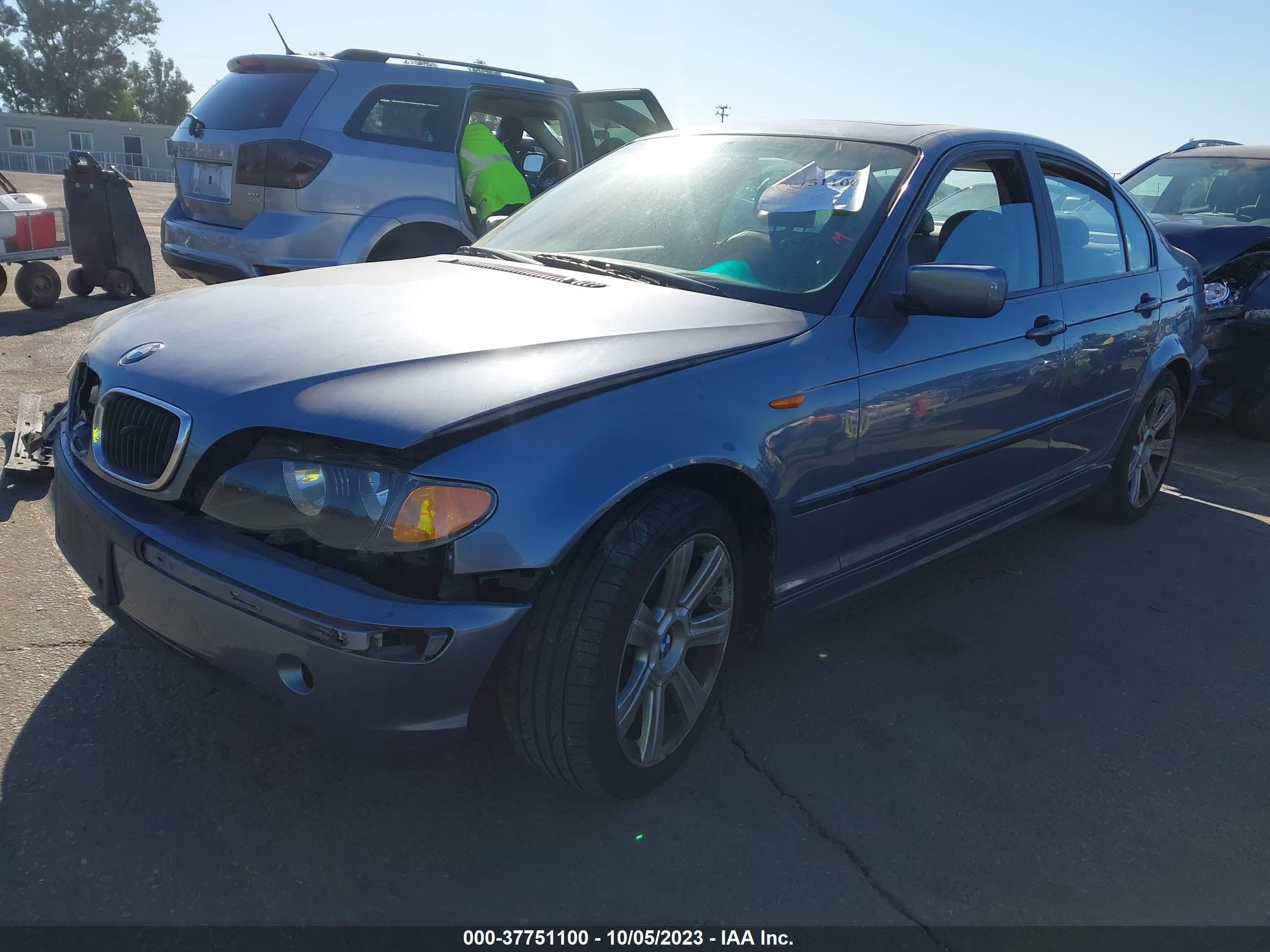 Photo 1 VIN: WBAET37492NG84754 - BMW 3ER 