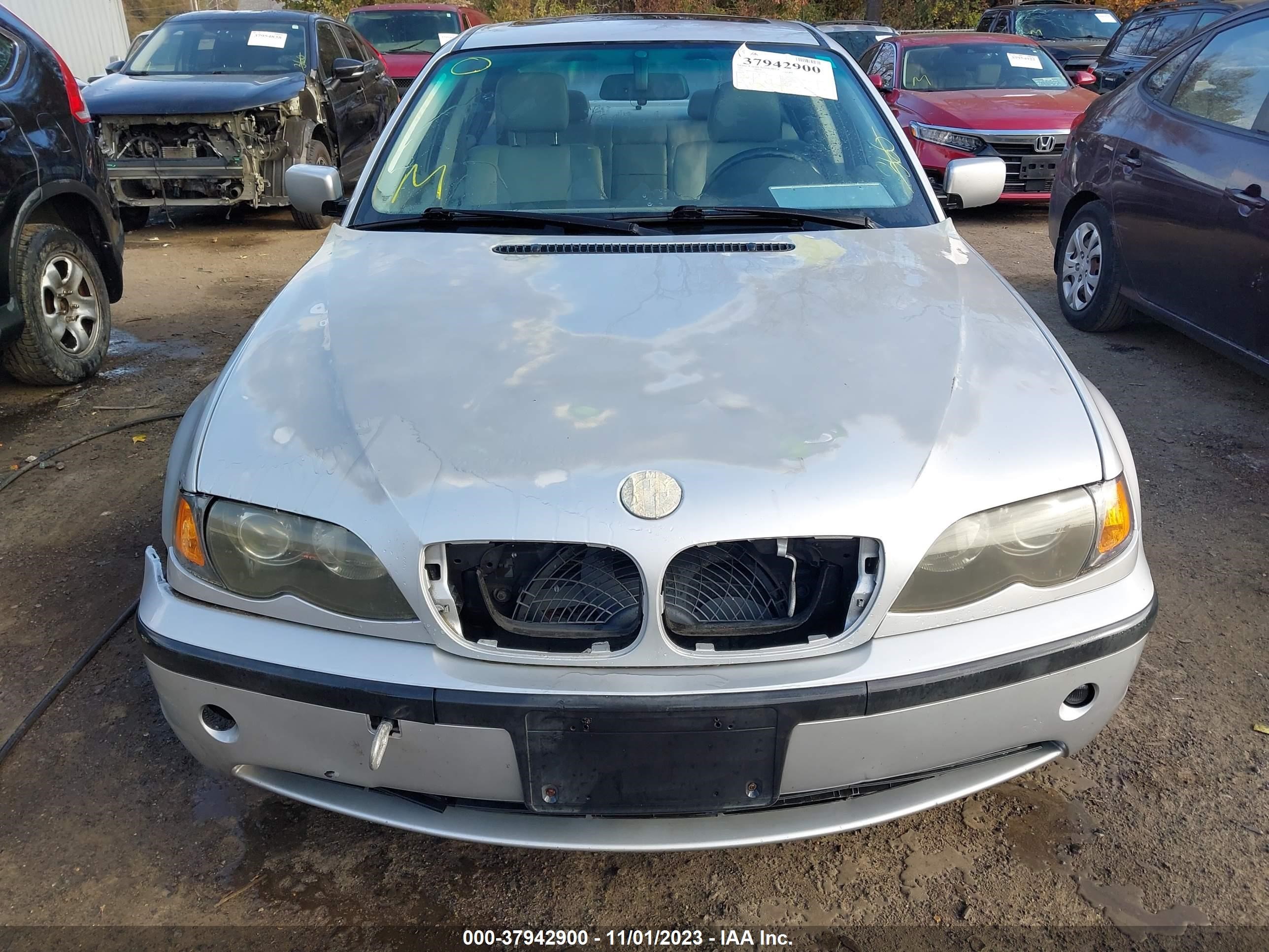 Photo 5 VIN: WBAET37492NJ21894 - BMW 3ER 