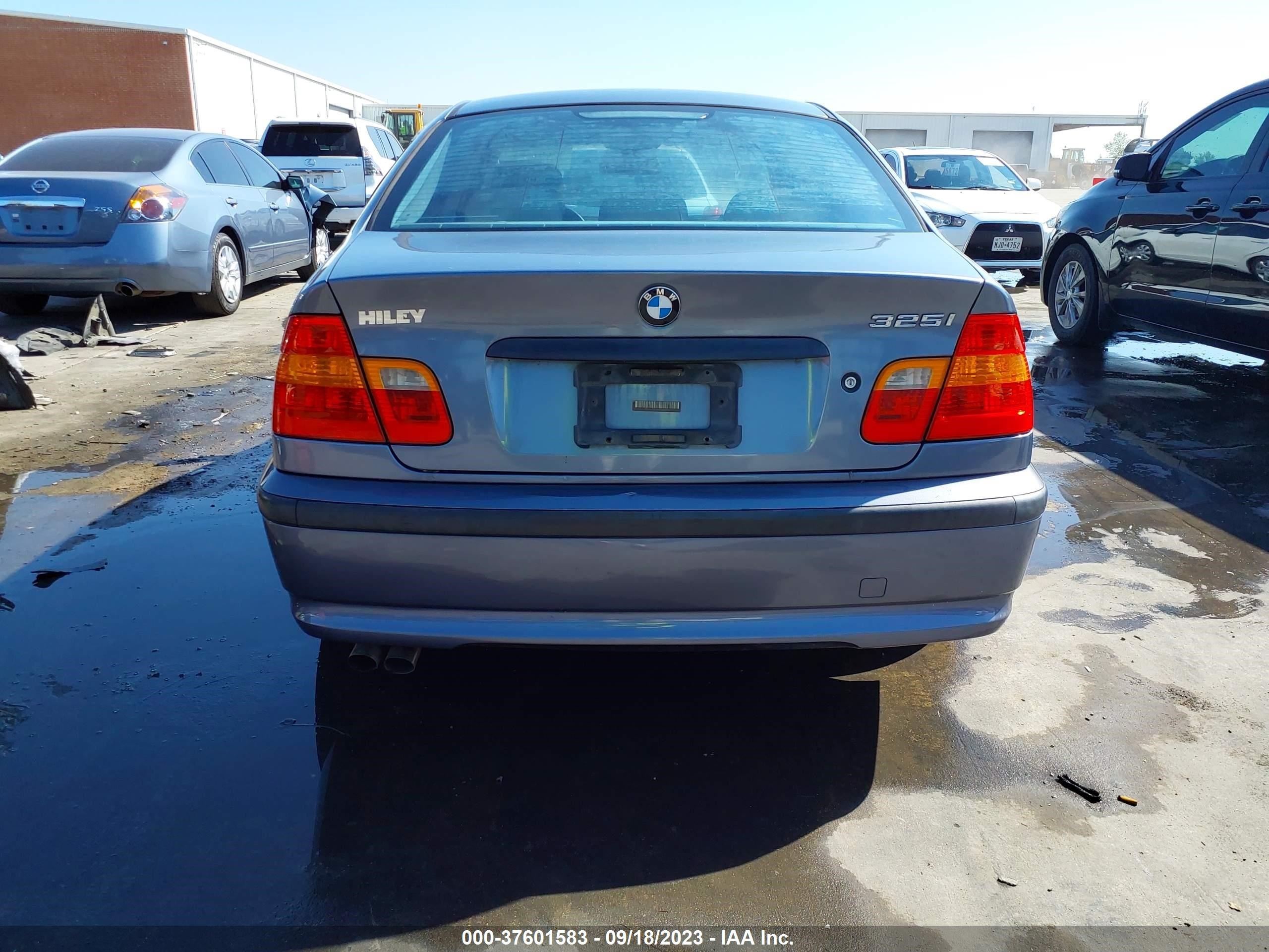 Photo 16 VIN: WBAET37493NJ28281 - BMW 3ER 