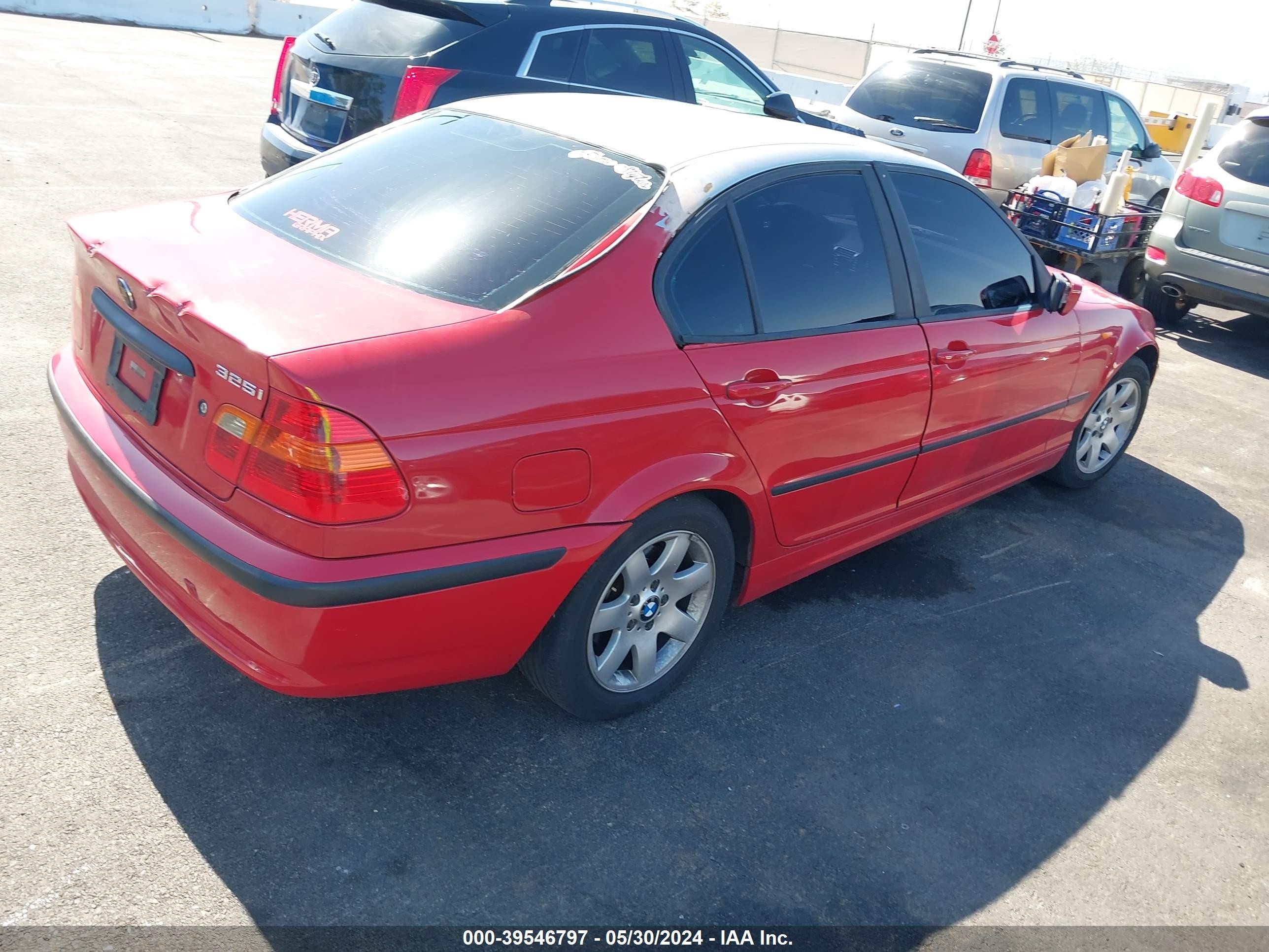 Photo 3 VIN: WBAET374X3NJ41251 - BMW 3ER 