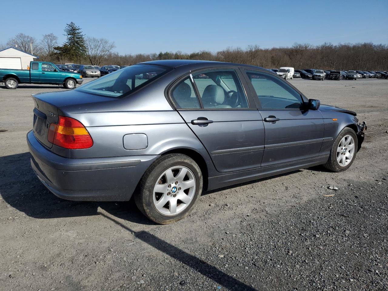 Photo 2 VIN: WBAEU33402PH86046 - BMW 3ER 