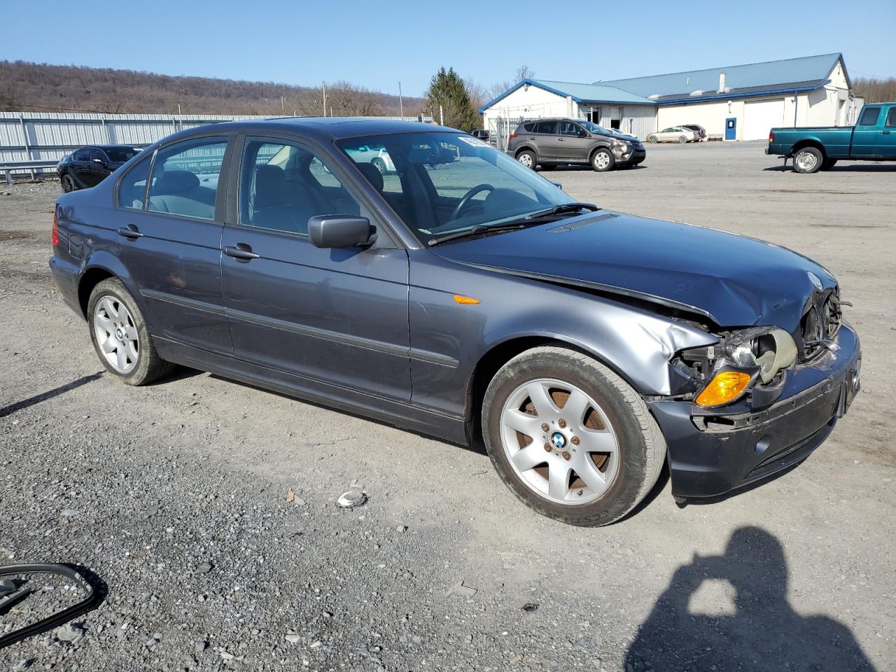 Photo 3 VIN: WBAEU33402PH86046 - BMW 3ER 