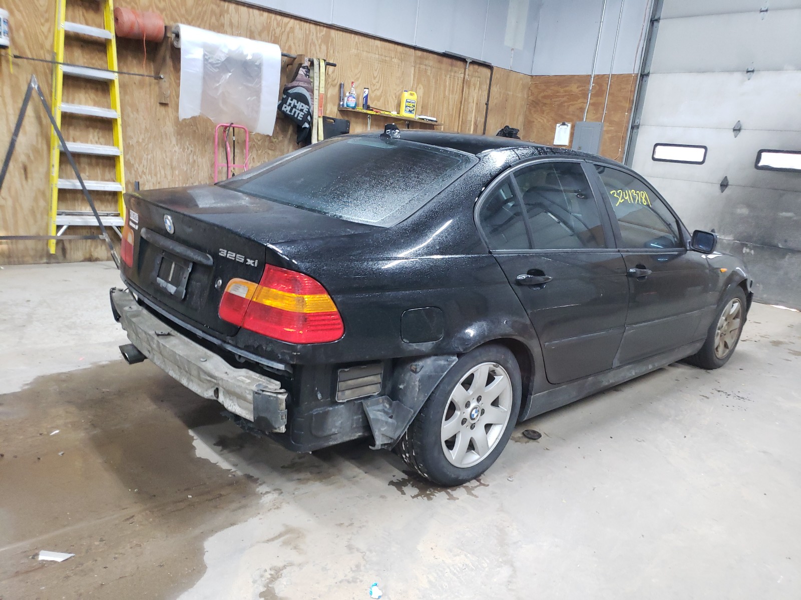 Photo 3 VIN: WBAEU33414PM60868 - BMW 325 XI 