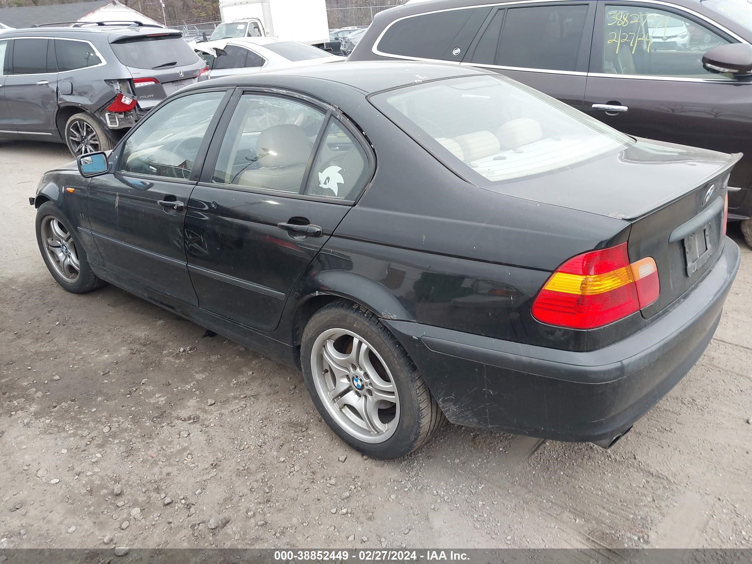 Photo 2 VIN: WBAEU33415PR17132 - BMW 3ER 