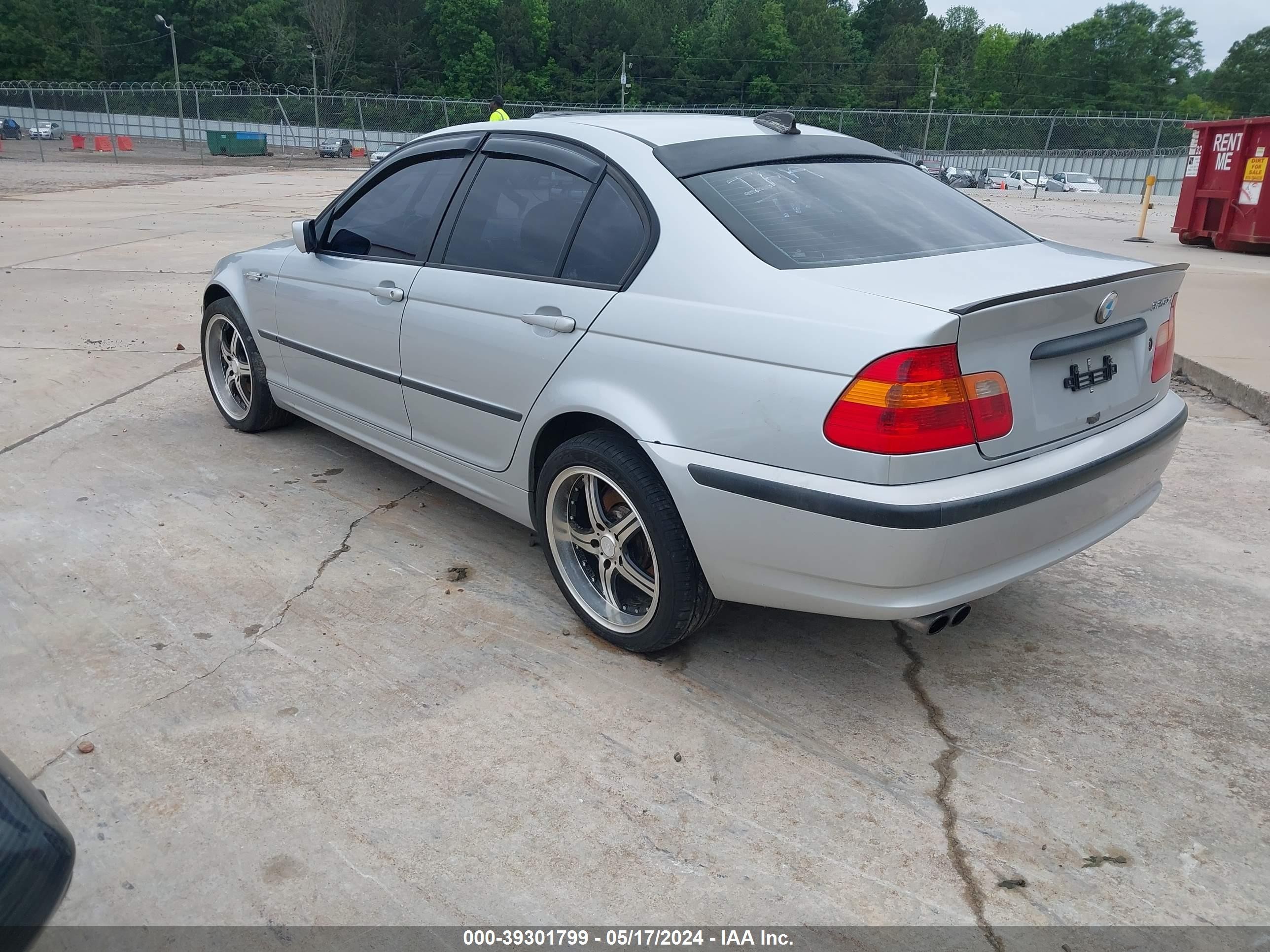 Photo 3 VIN: WBAEU33422PF67136 - BMW 3ER 