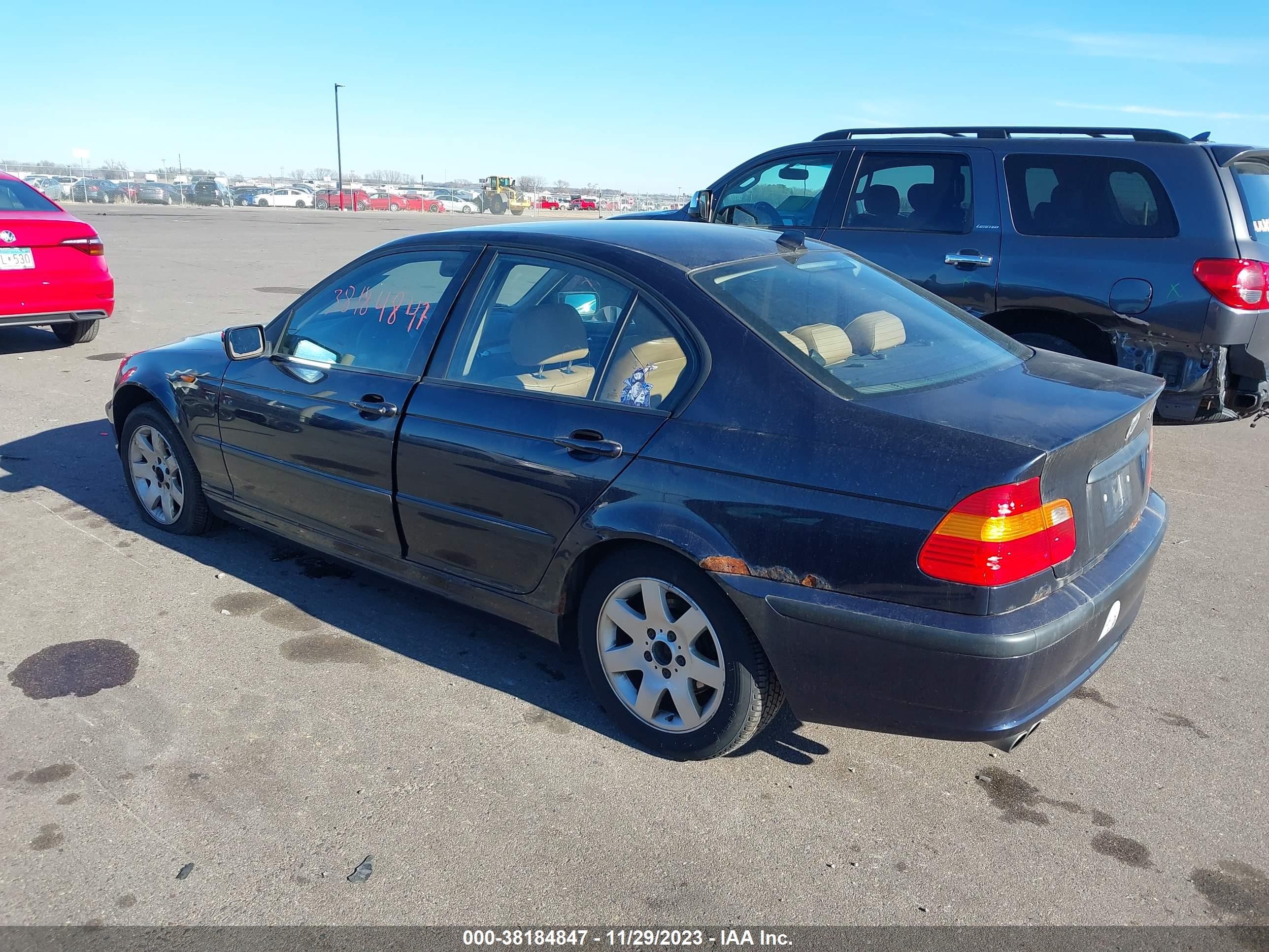 Photo 2 VIN: WBAEU33425PR18788 - BMW 3ER 