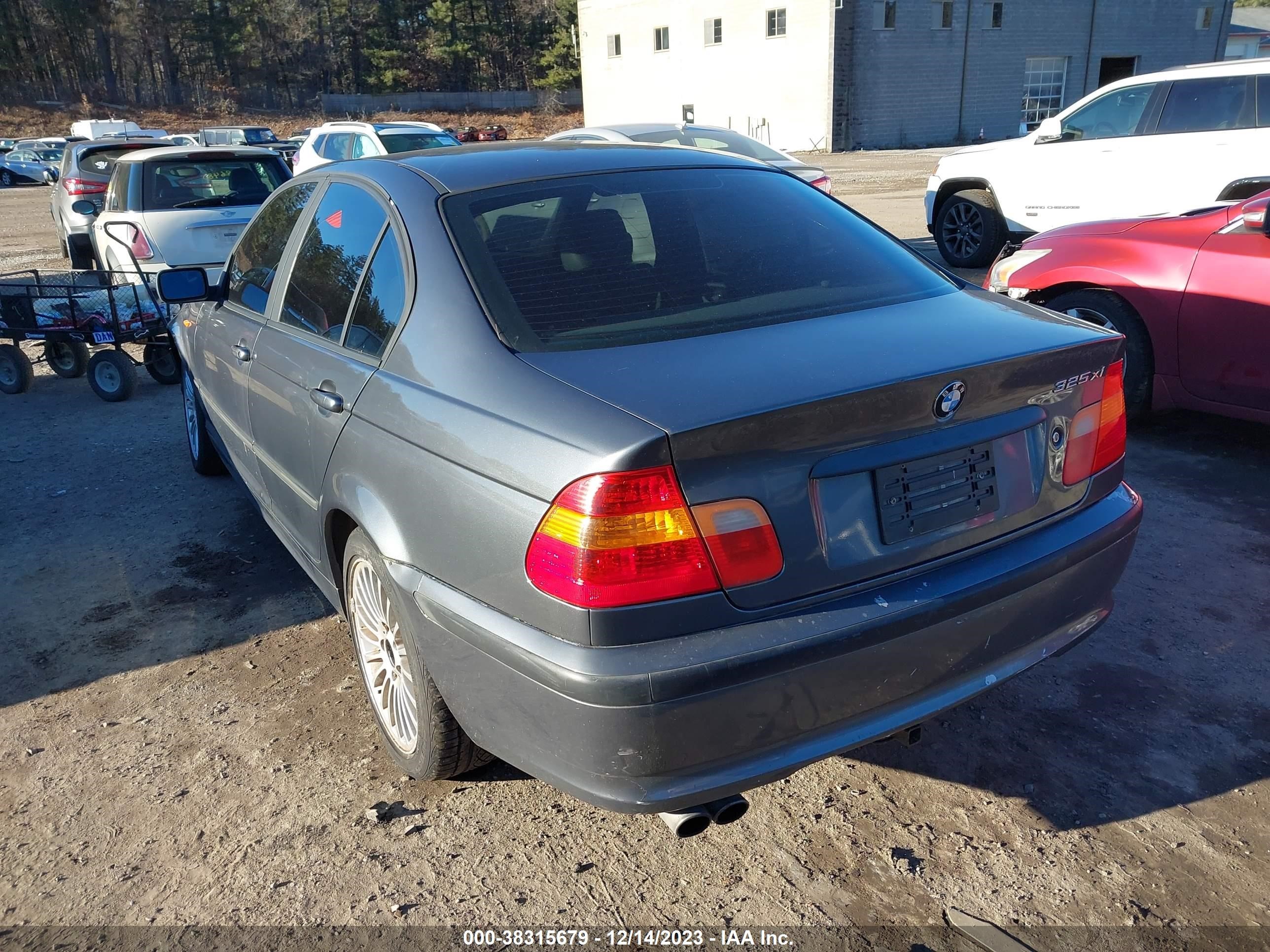 Photo 2 VIN: WBAEU33462PF58200 - BMW 3ER 