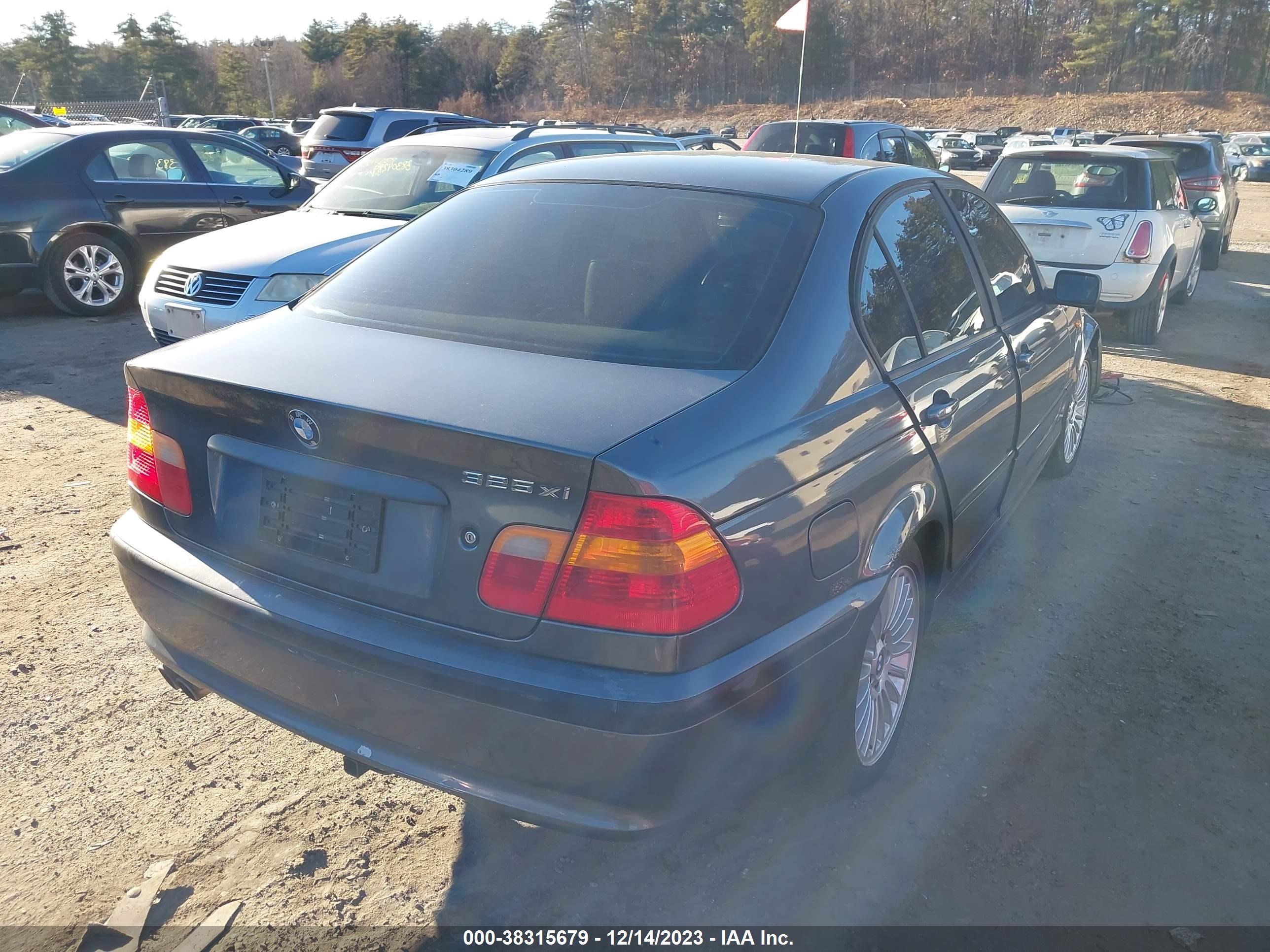 Photo 3 VIN: WBAEU33462PF58200 - BMW 3ER 