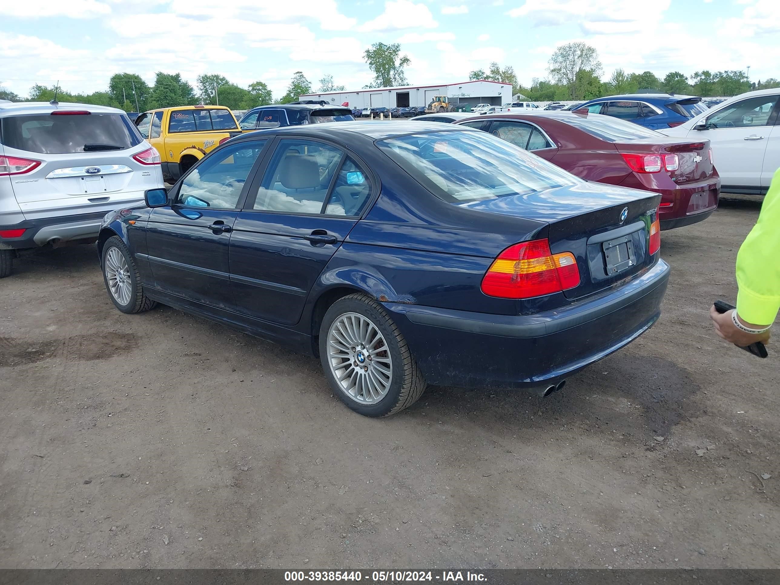 Photo 2 VIN: WBAEU33472PF57038 - BMW 3ER 