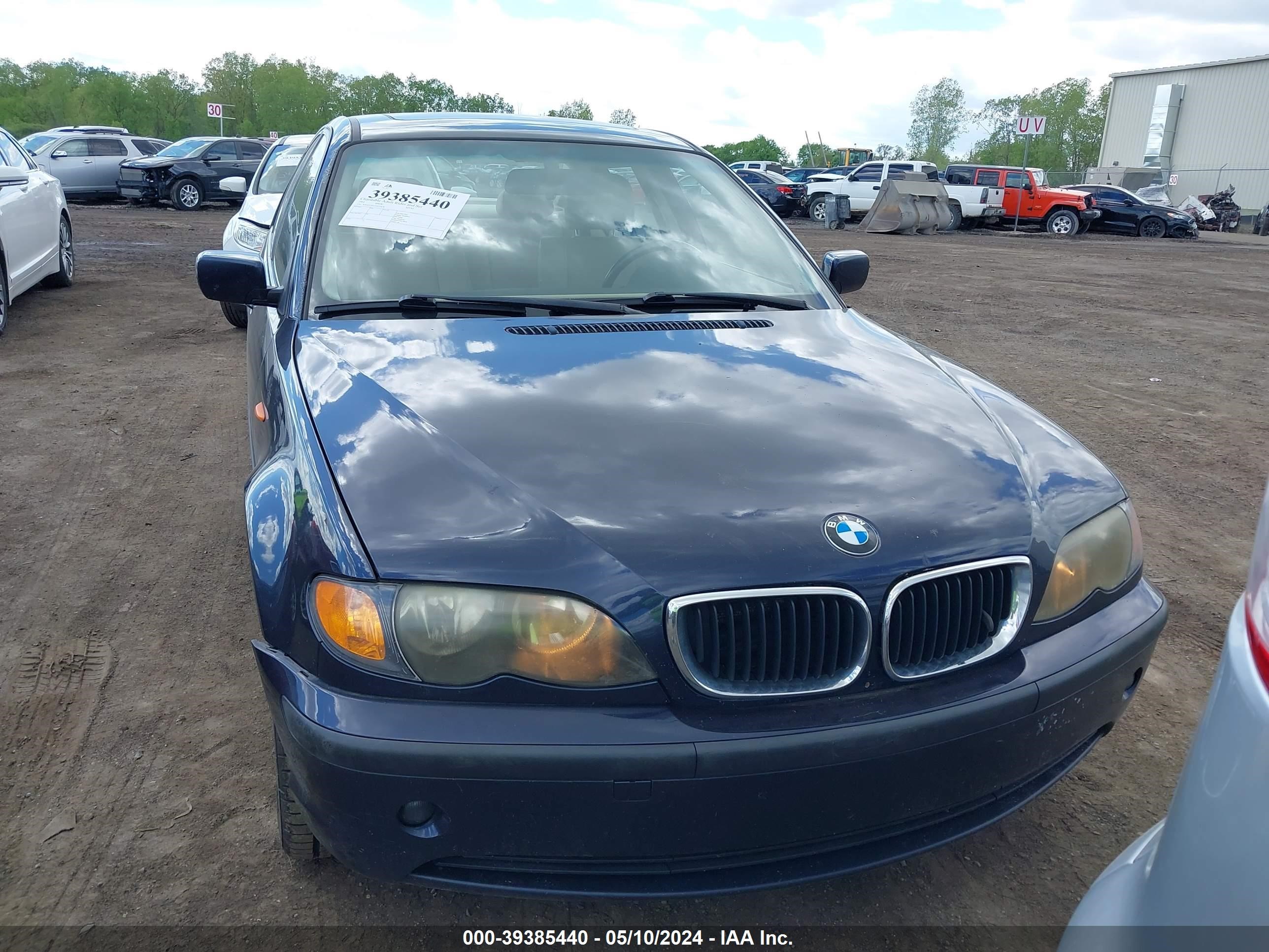 Photo 5 VIN: WBAEU33472PF57038 - BMW 3ER 