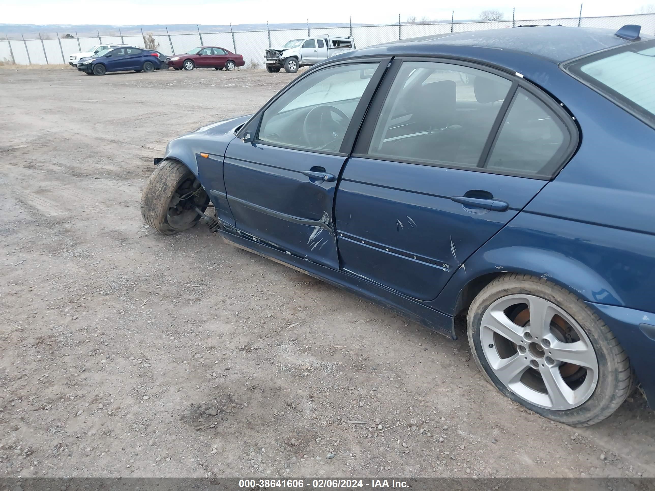 Photo 16 VIN: WBAEU33474PF61559 - BMW 3ER 