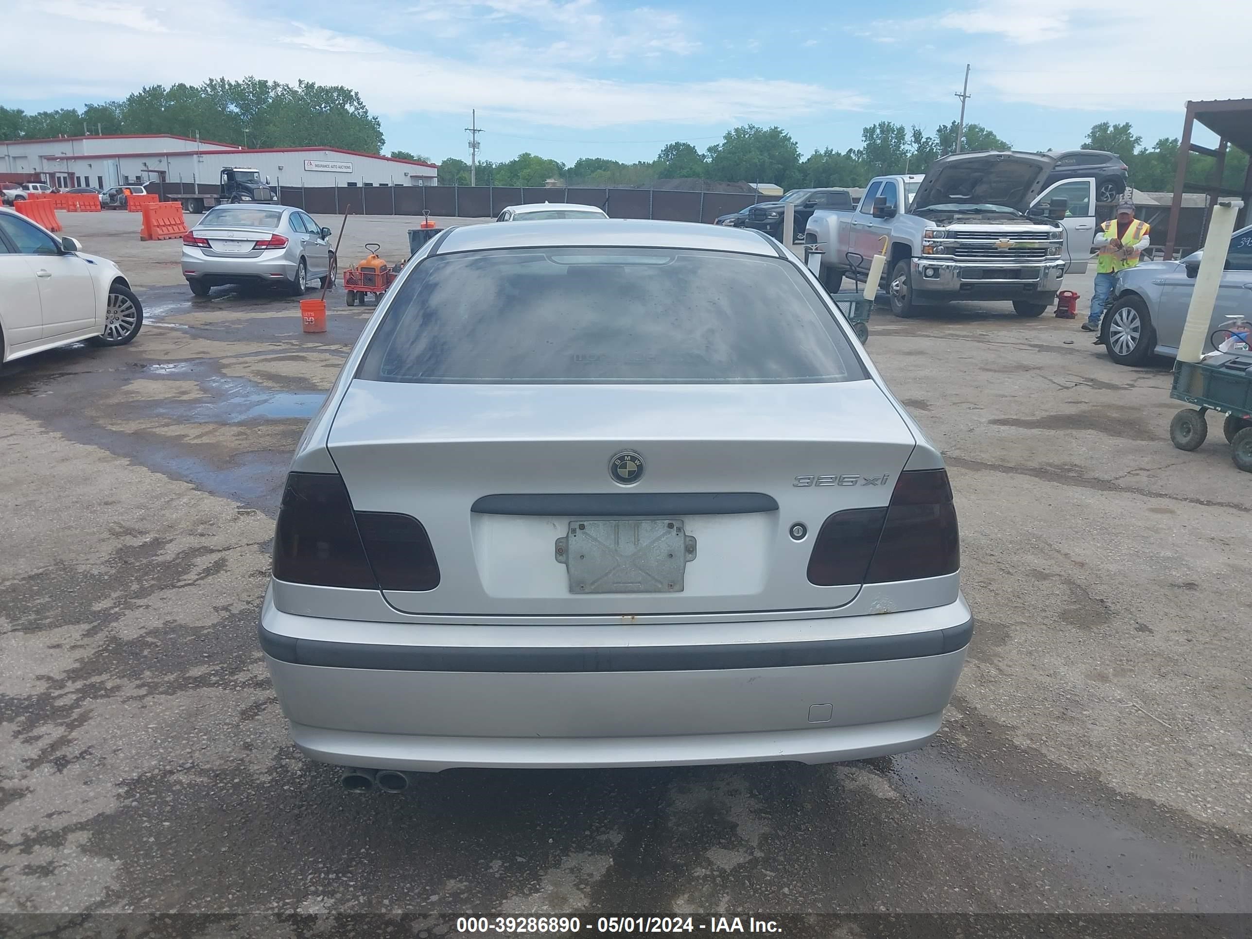 Photo 15 VIN: WBAEU33482PF65262 - BMW 3ER 