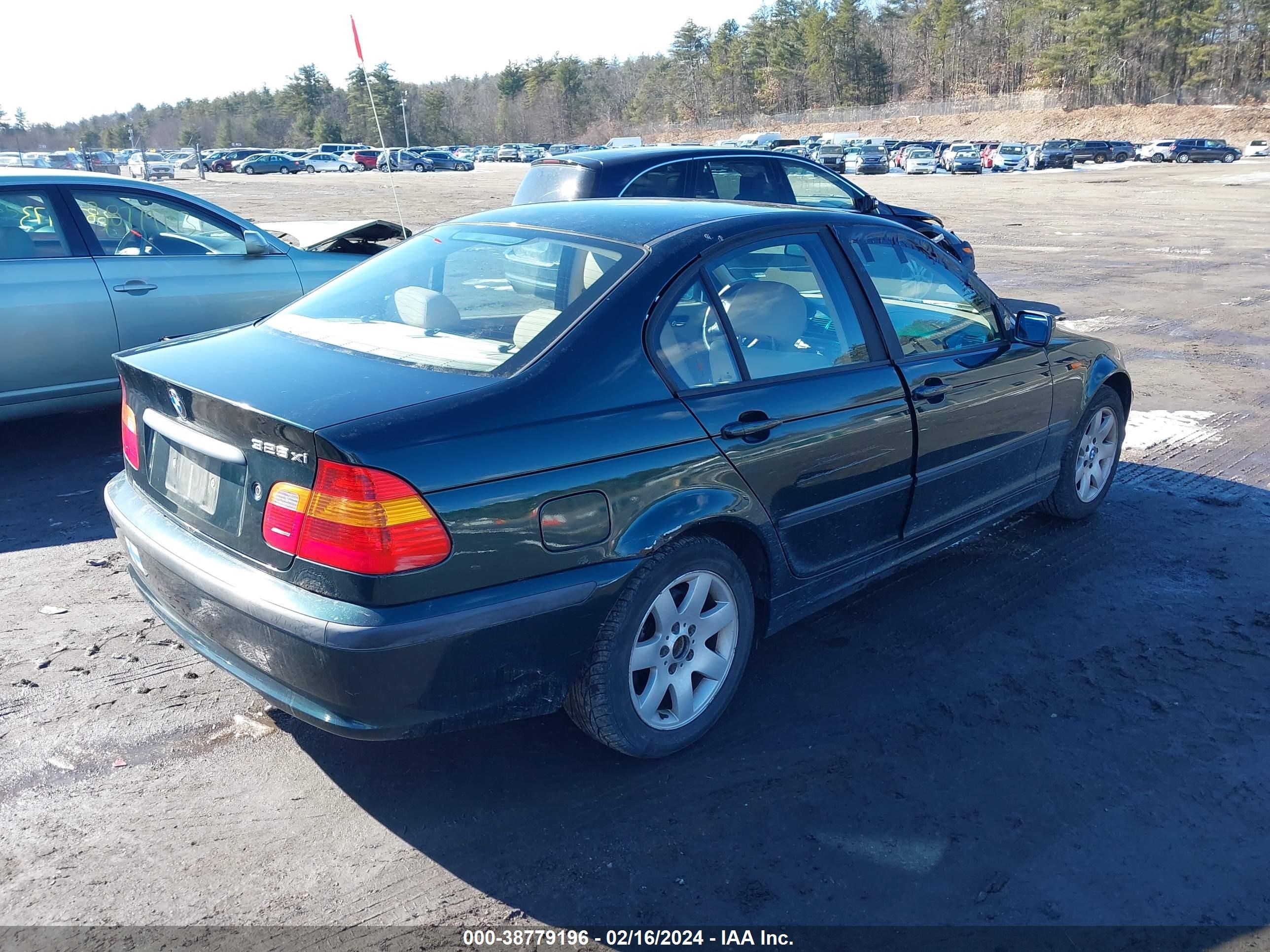 Photo 3 VIN: WBAEU33492PF64489 - BMW 3ER 