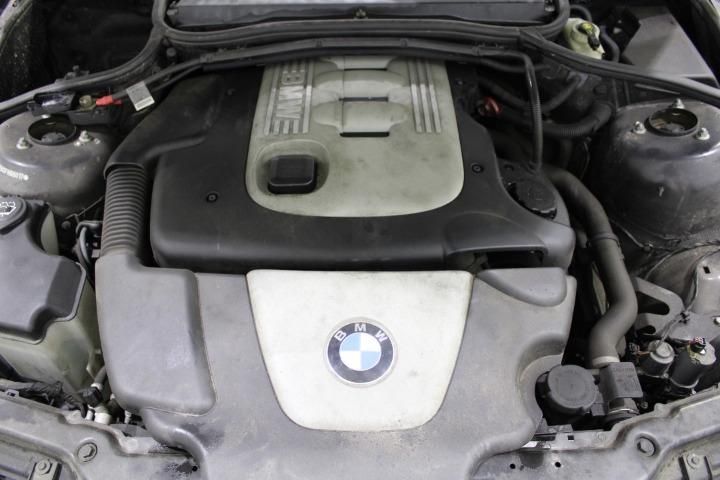 Photo 10 VIN: WBAEU71050FM66017 - BMW 3 SERIES SALOON 