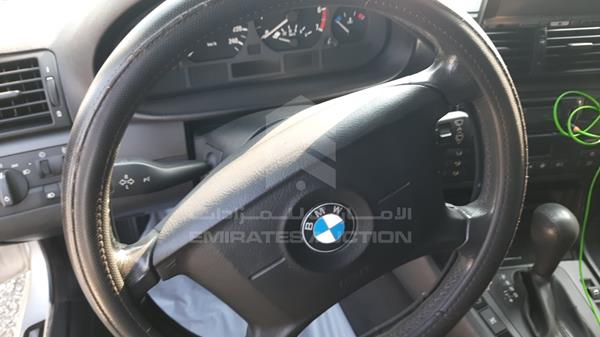 Photo 13 VIN: WBAEV31090KL45276 - BMW 325 