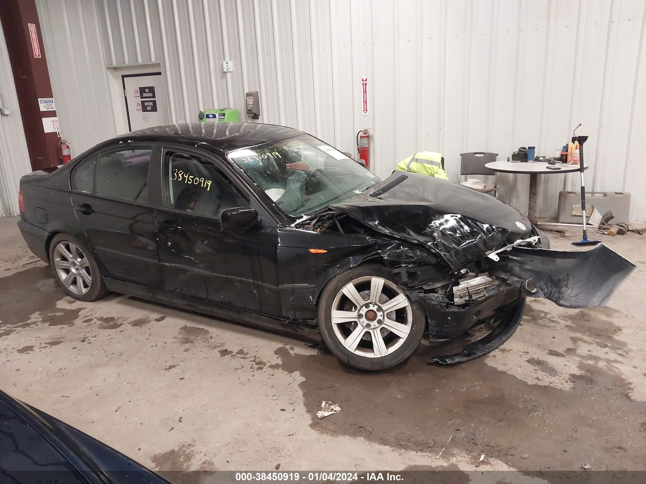 Photo 11 VIN: WBAEV33402KL57979 - BMW 3ER 