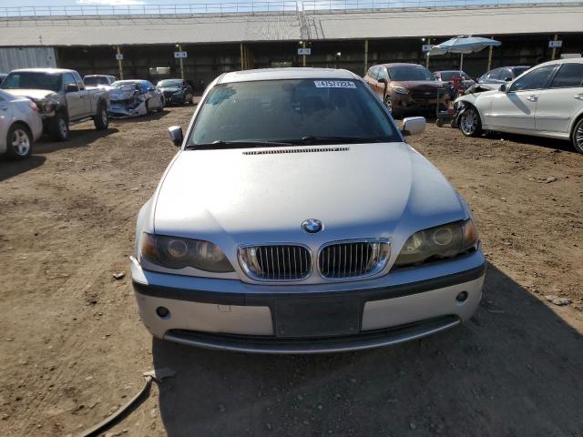 Photo 4 VIN: WBAEV33404KR29555 - BMW 3 SERIES 