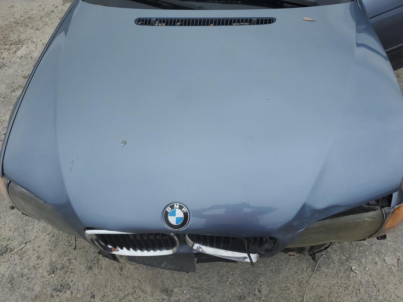 Photo 10 VIN: WBAEV33405KX12833 - BMW 3ER 