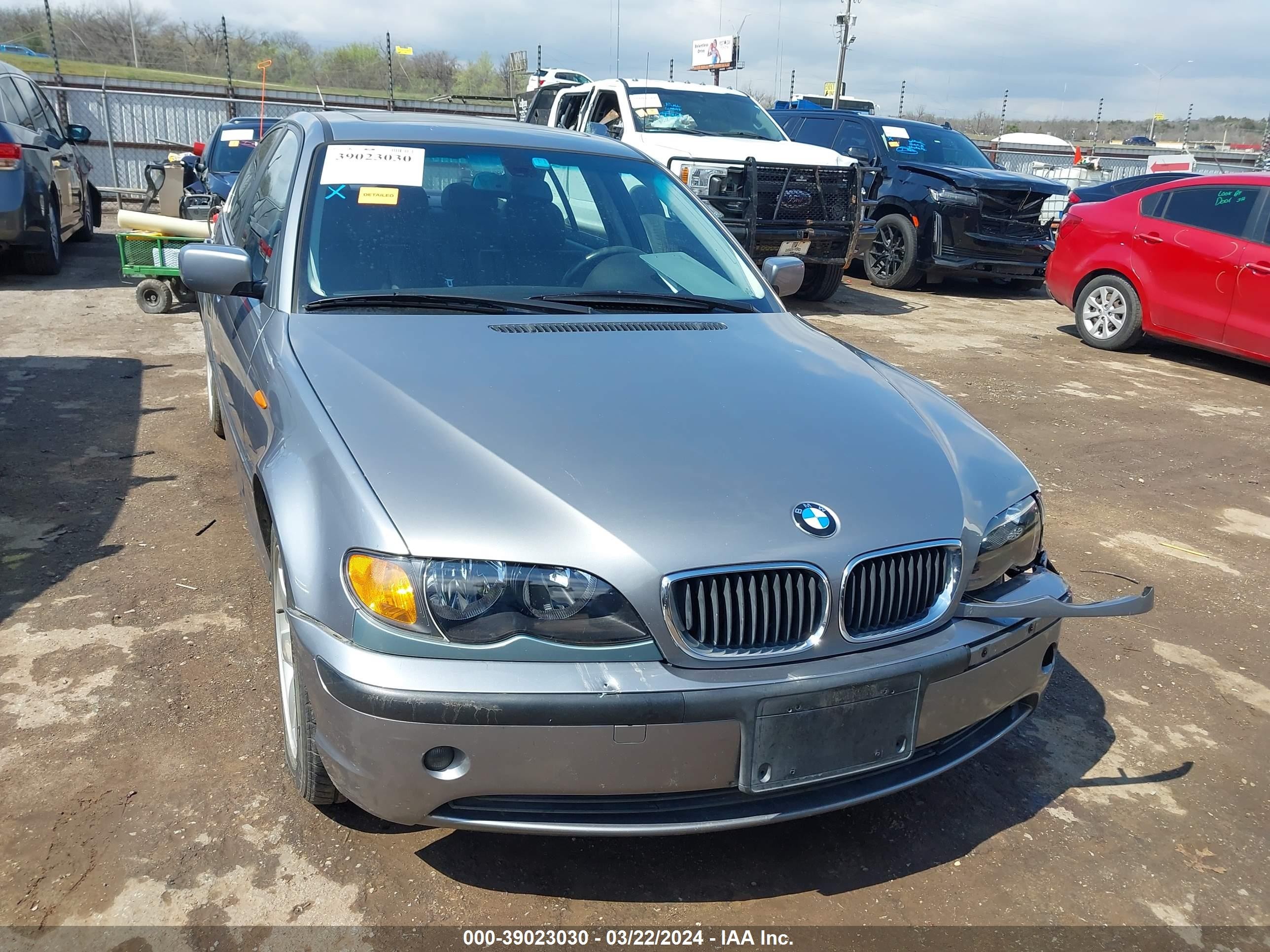 Photo 11 VIN: WBAEV33434KR31462 - BMW 3ER 