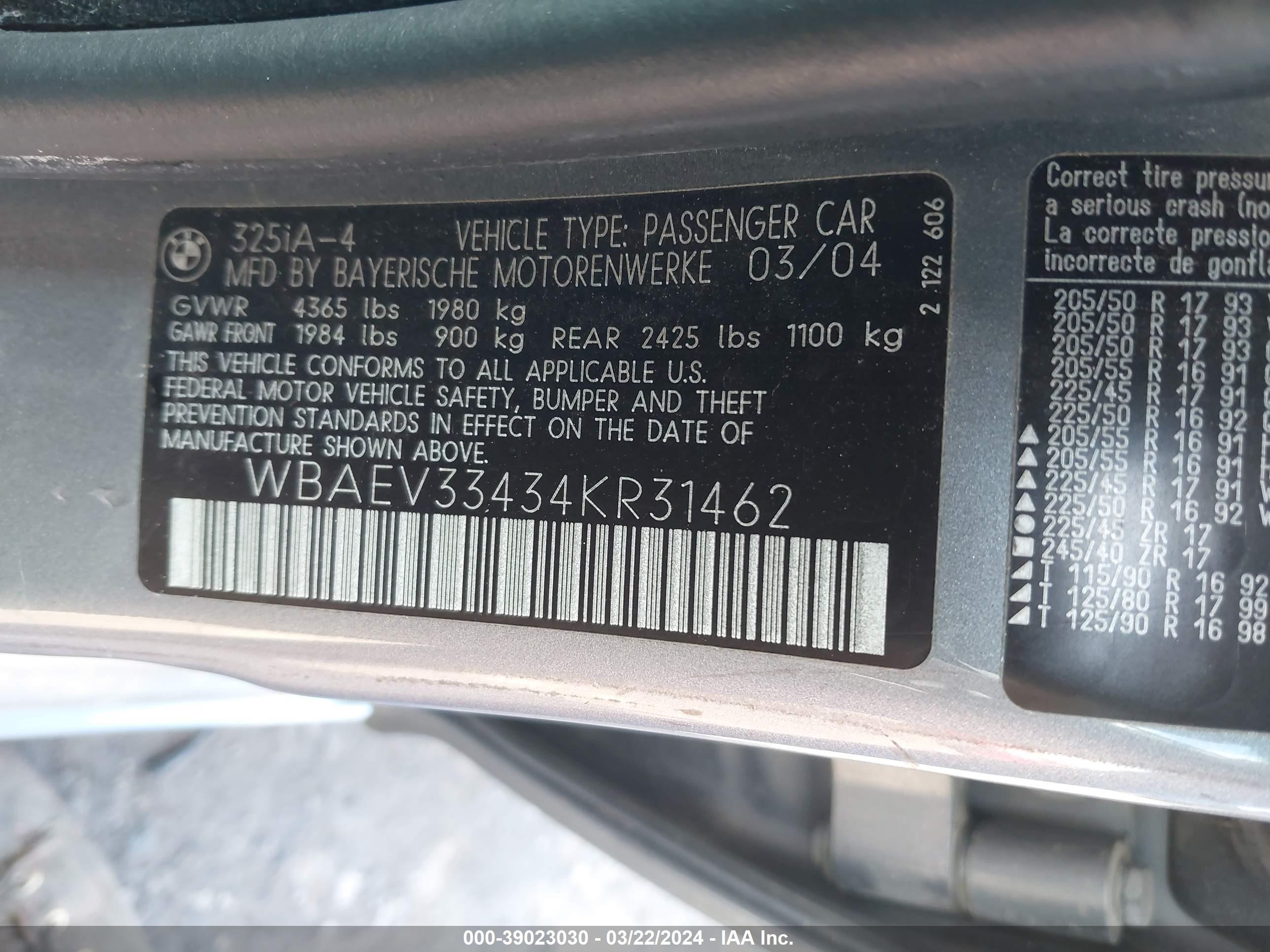 Photo 8 VIN: WBAEV33434KR31462 - BMW 3ER 