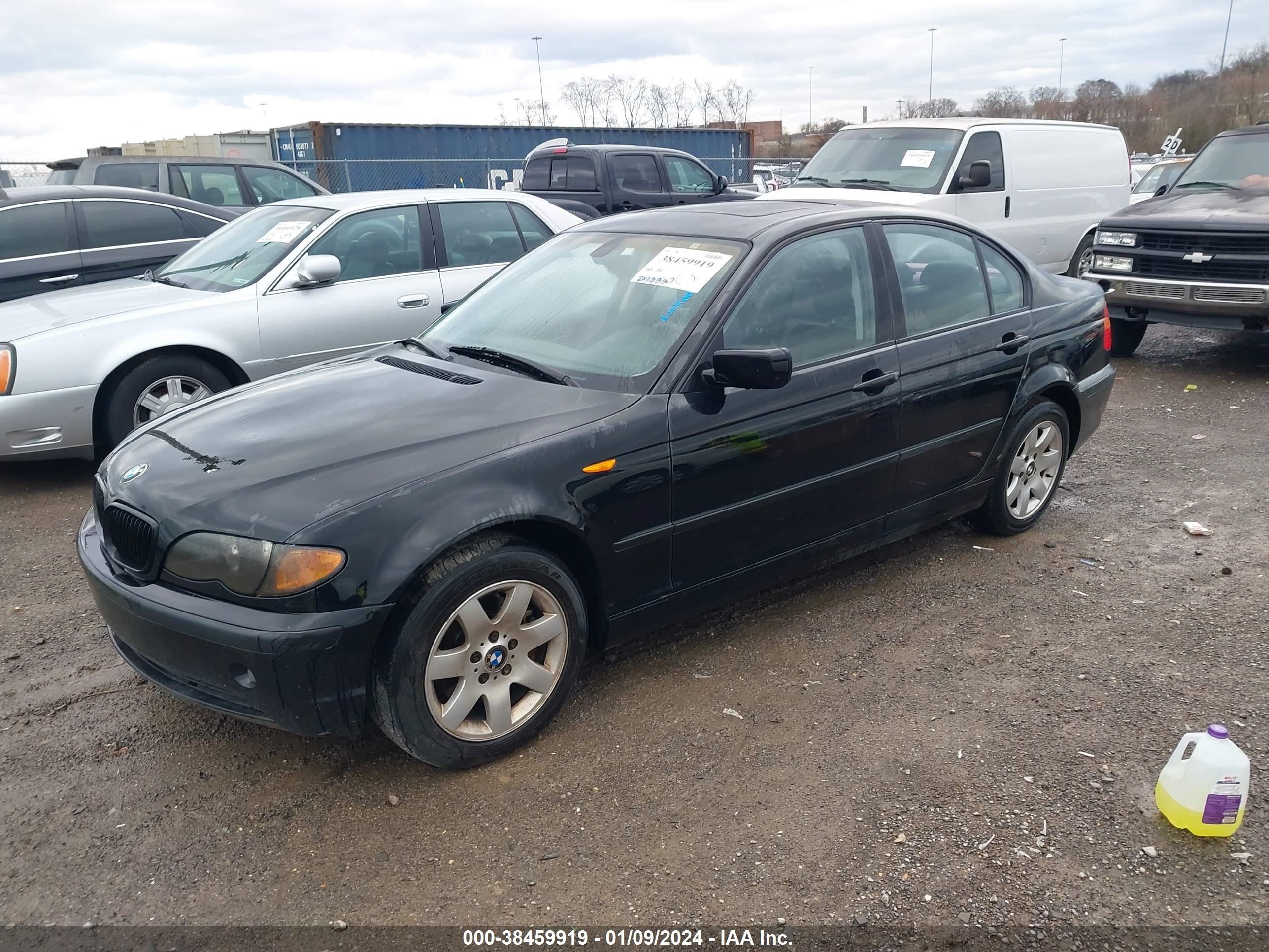 Photo 1 VIN: WBAEV33445KW17515 - BMW 3ER 