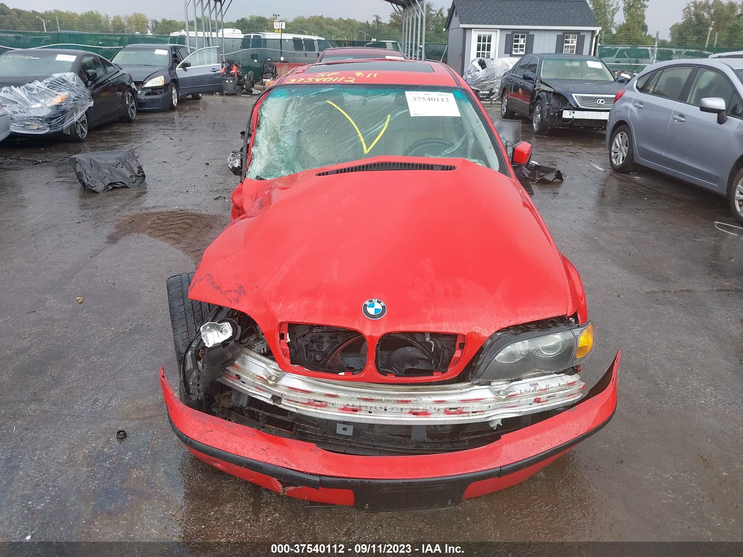 Photo 12 VIN: WBAEV33452KL70260 - BMW 3ER 