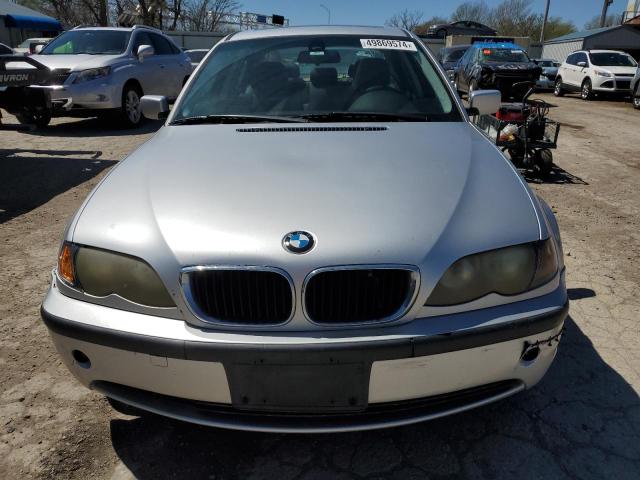 Photo 4 VIN: WBAEV33454KR34248 - BMW 3 SERIES 