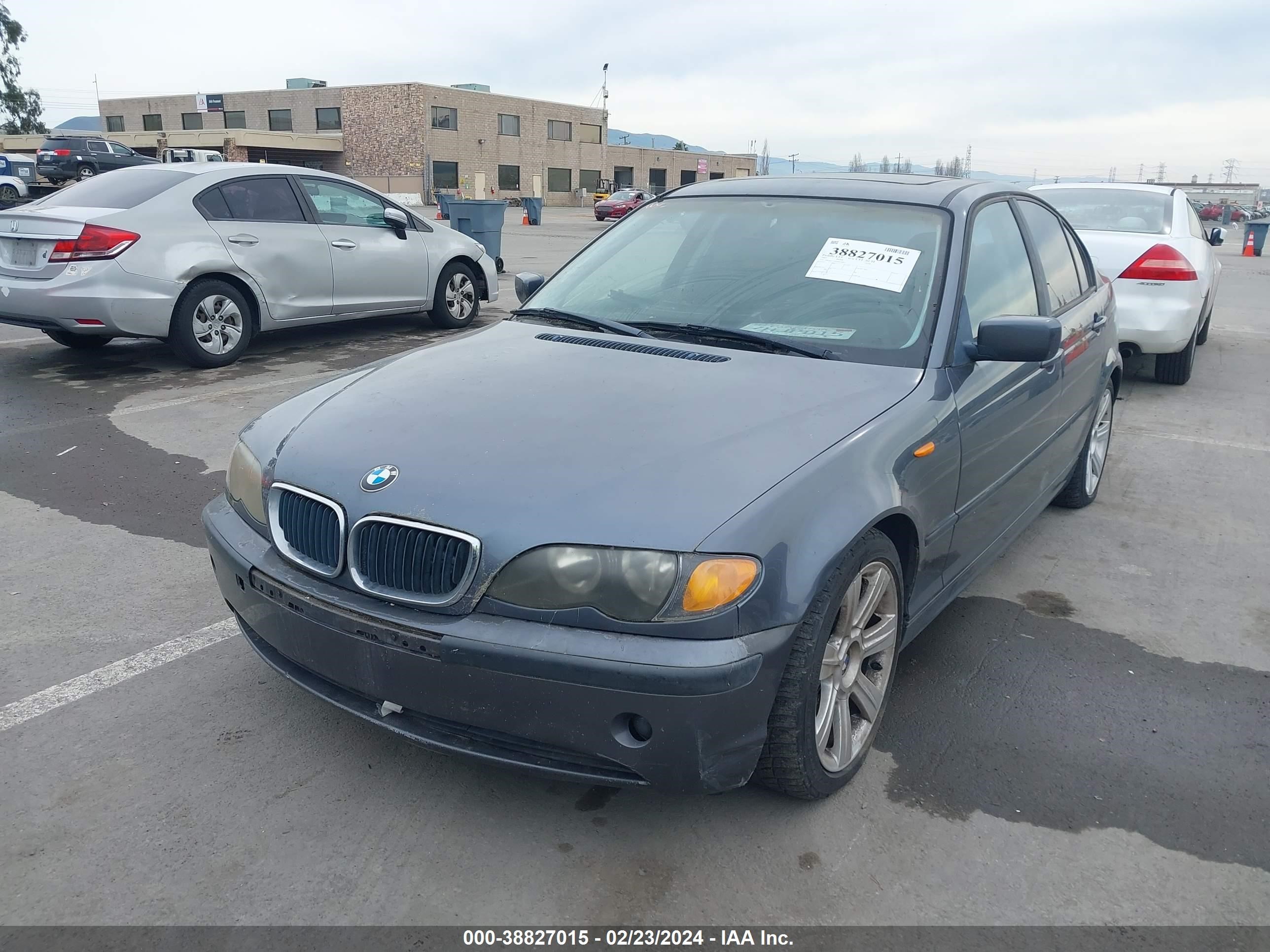 Photo 5 VIN: WBAEV33463KL59611 - BMW 3ER 