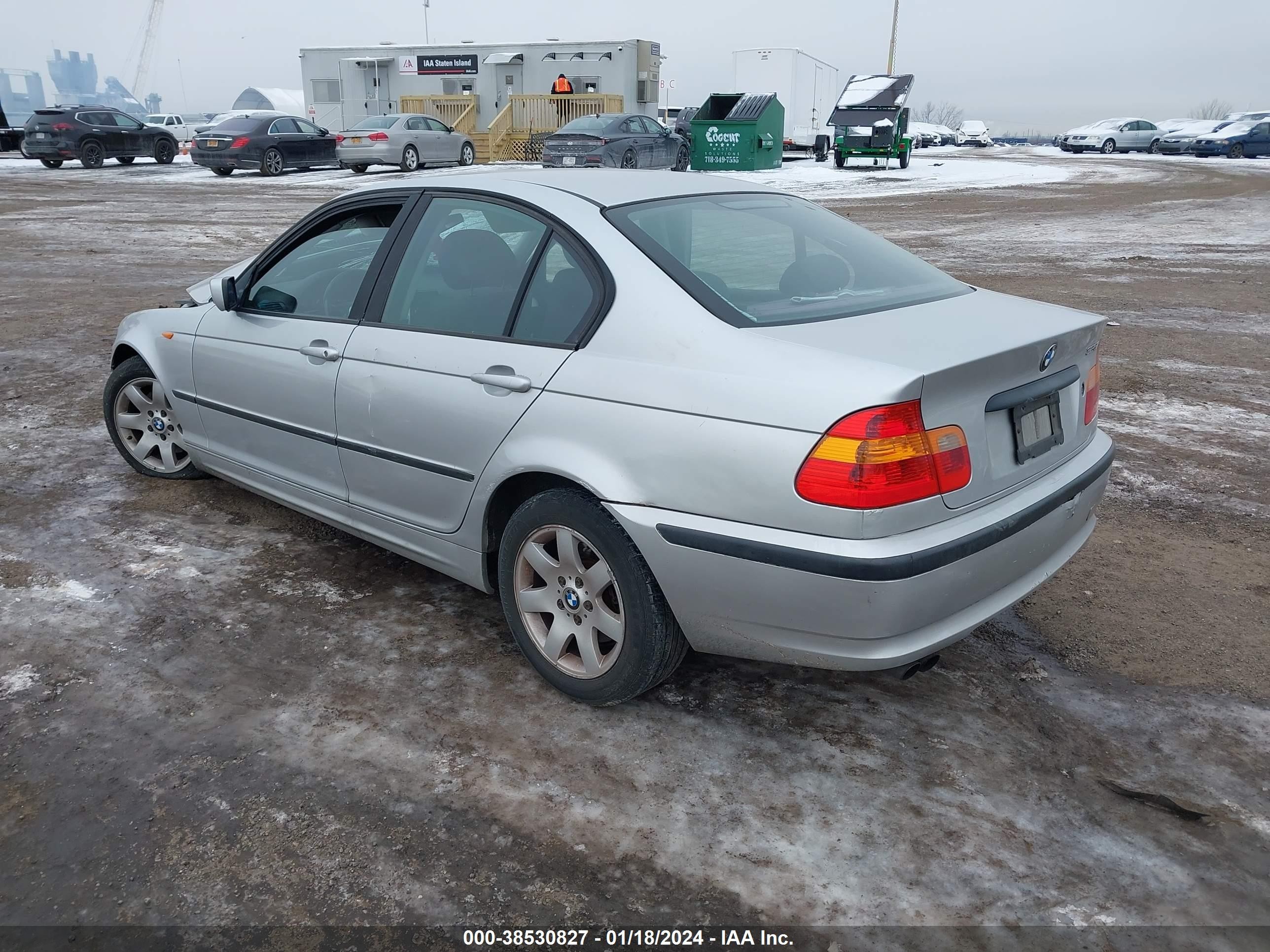 Photo 2 VIN: WBAEV33493KL79769 - BMW 3ER 