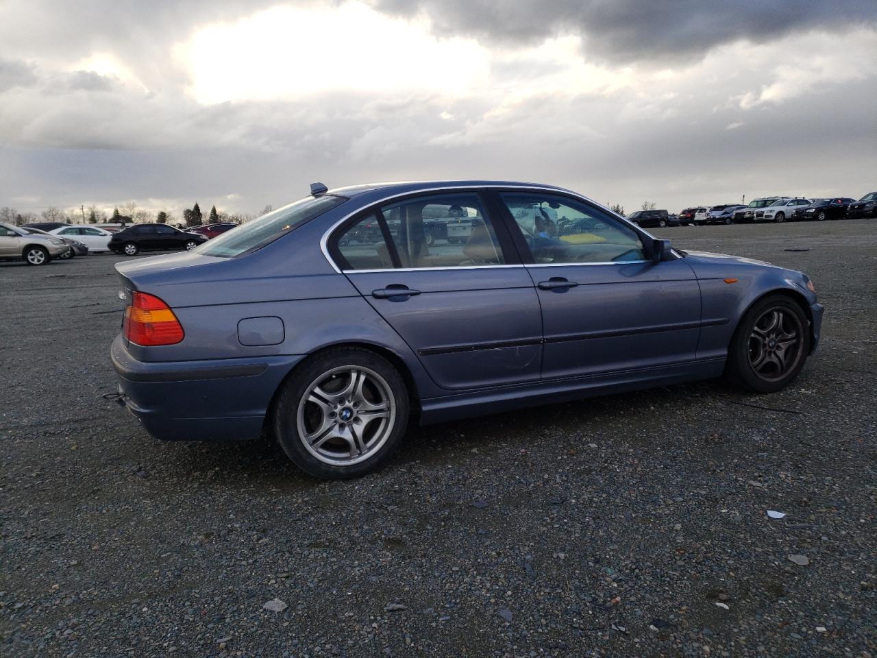 Photo 2 VIN: WBAEV53405KM40098 - BMW 3ER 