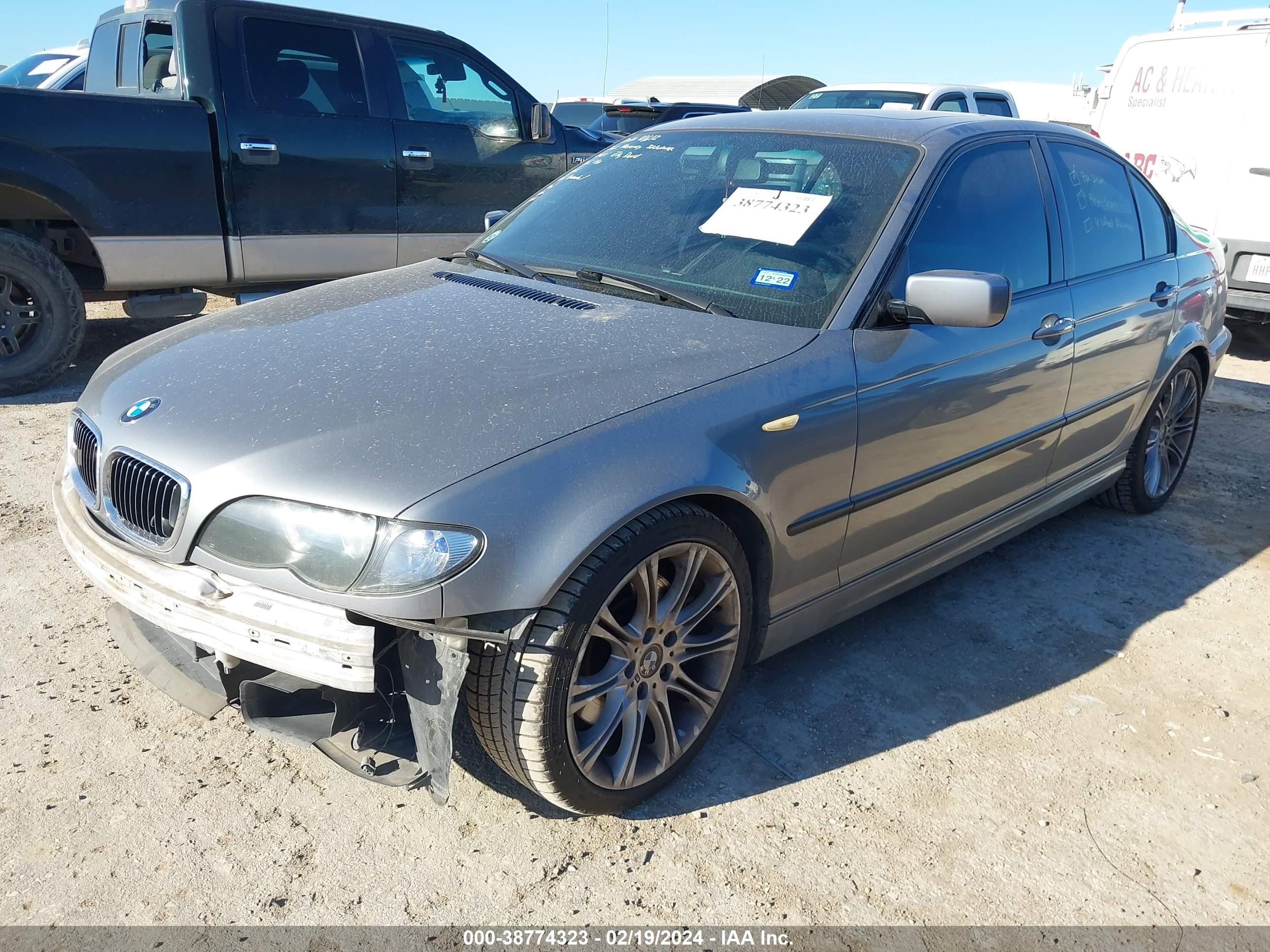 Photo 1 VIN: WBAEV53433KM04404 - BMW 3ER 